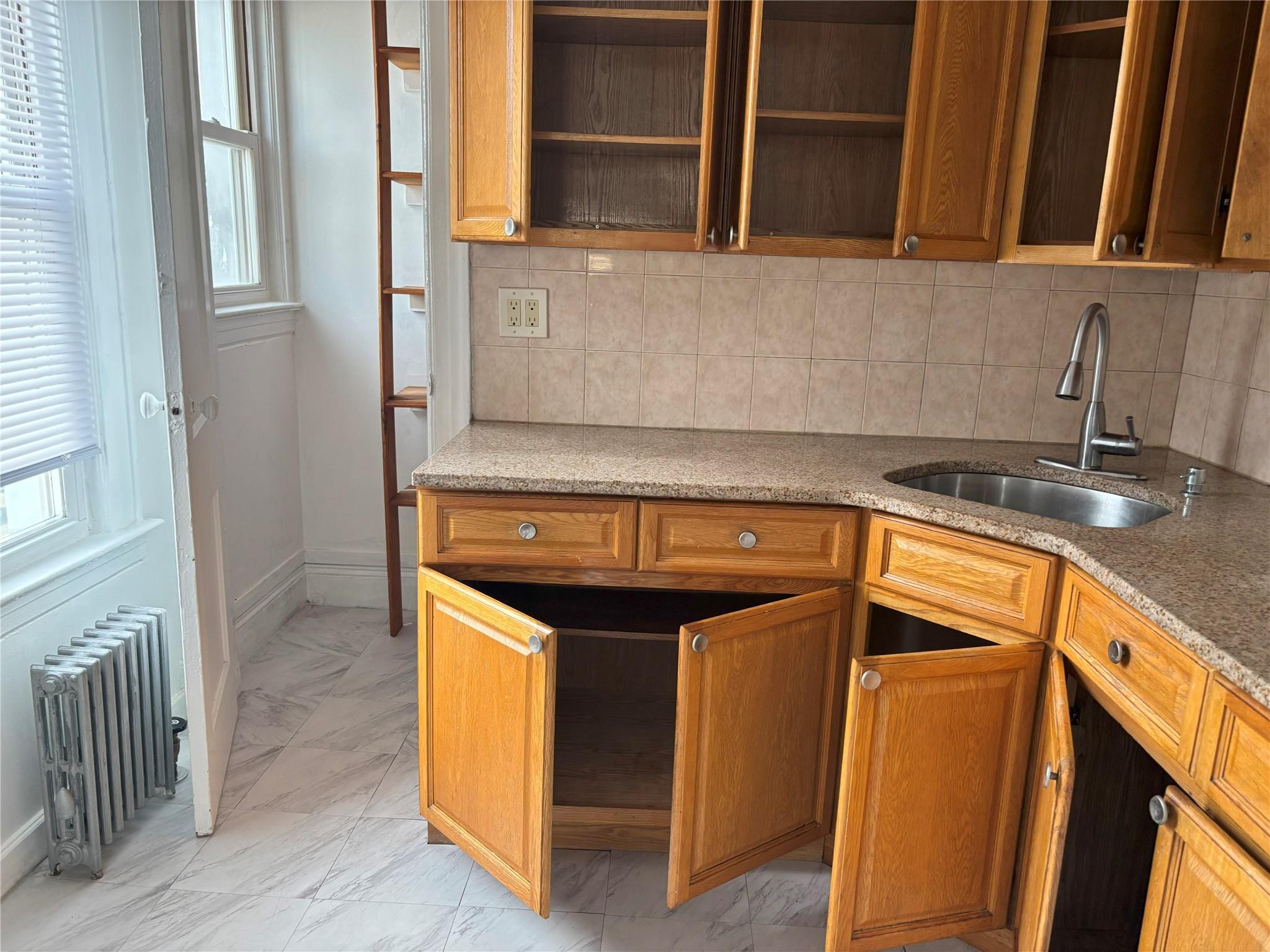 Apartment 105th  Queens, NY 11417, MLS-853775-8