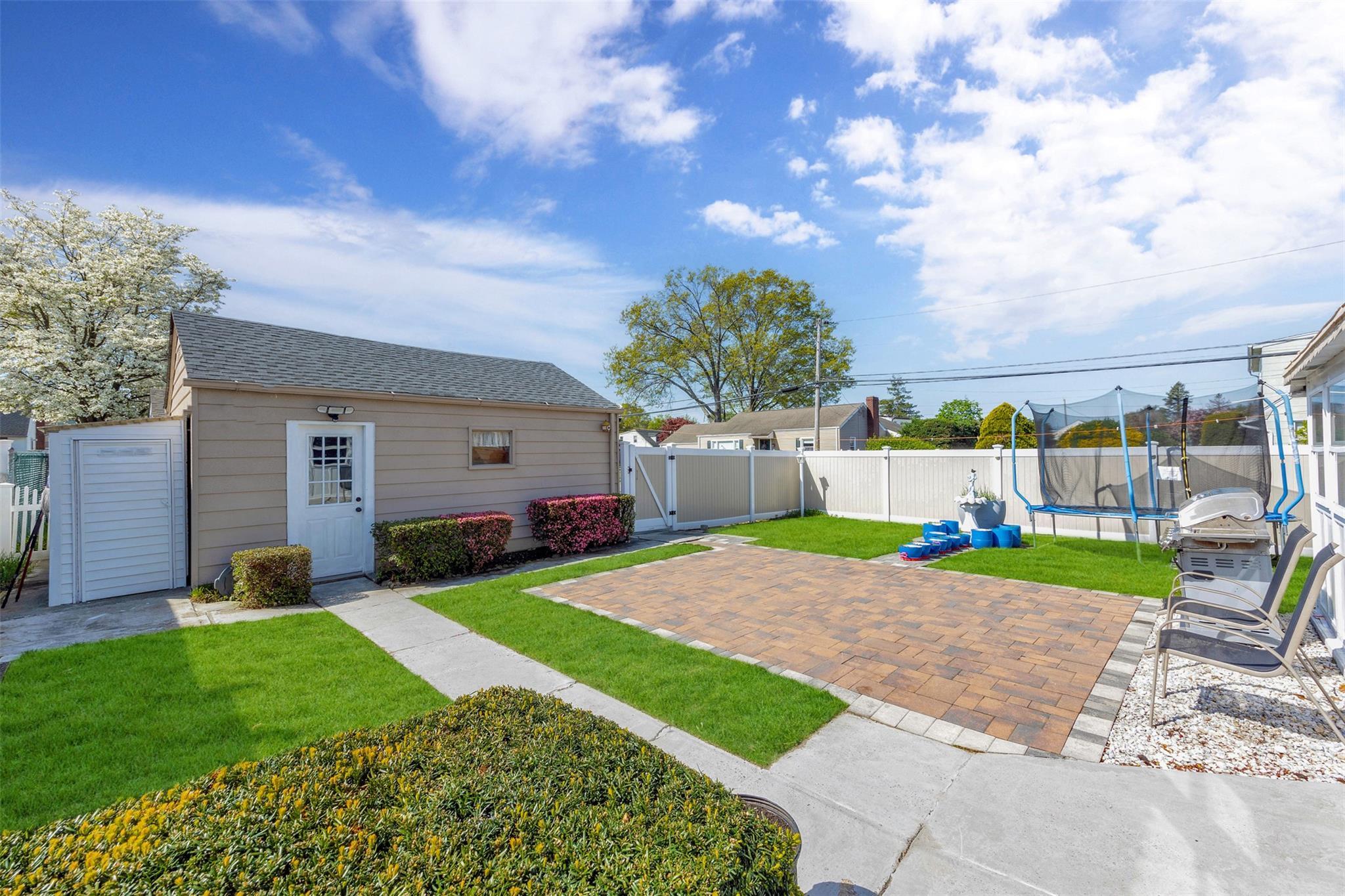 Single Family Kingston  Nassau County, NY 11801, MLS-853785-27