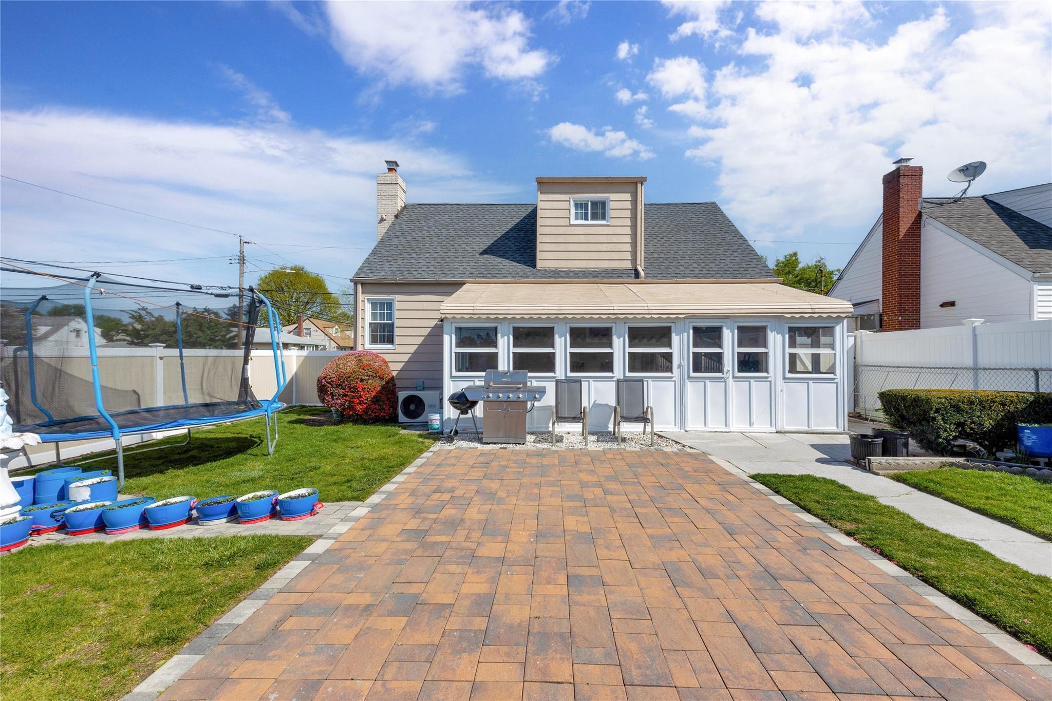 Single Family Kingston  Nassau County, NY 11801, MLS-853785-32