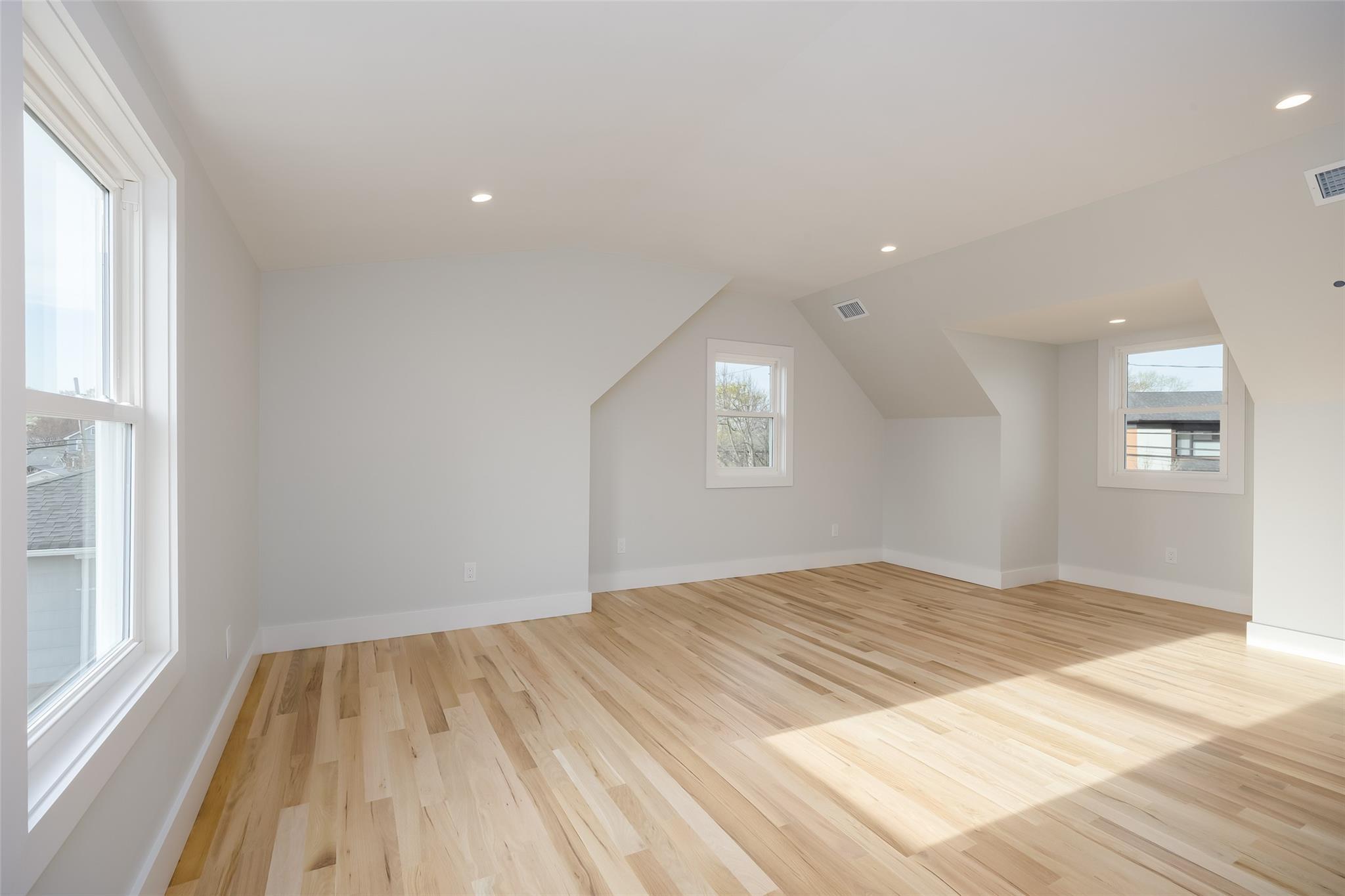 Single Family Riverside  Nassau County, NY 11783, MLS-853794-33
