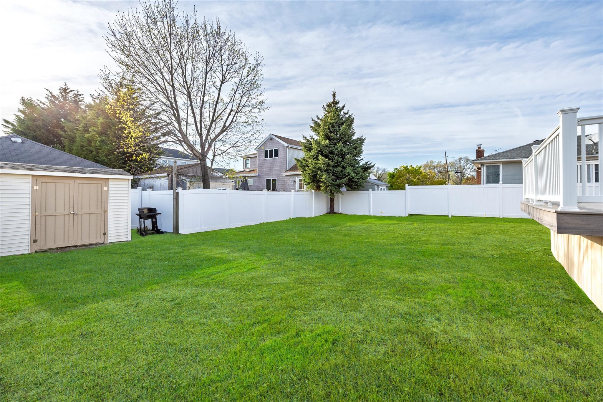 Single Family Riverside  Nassau County, NY 11783, MLS-853794-4