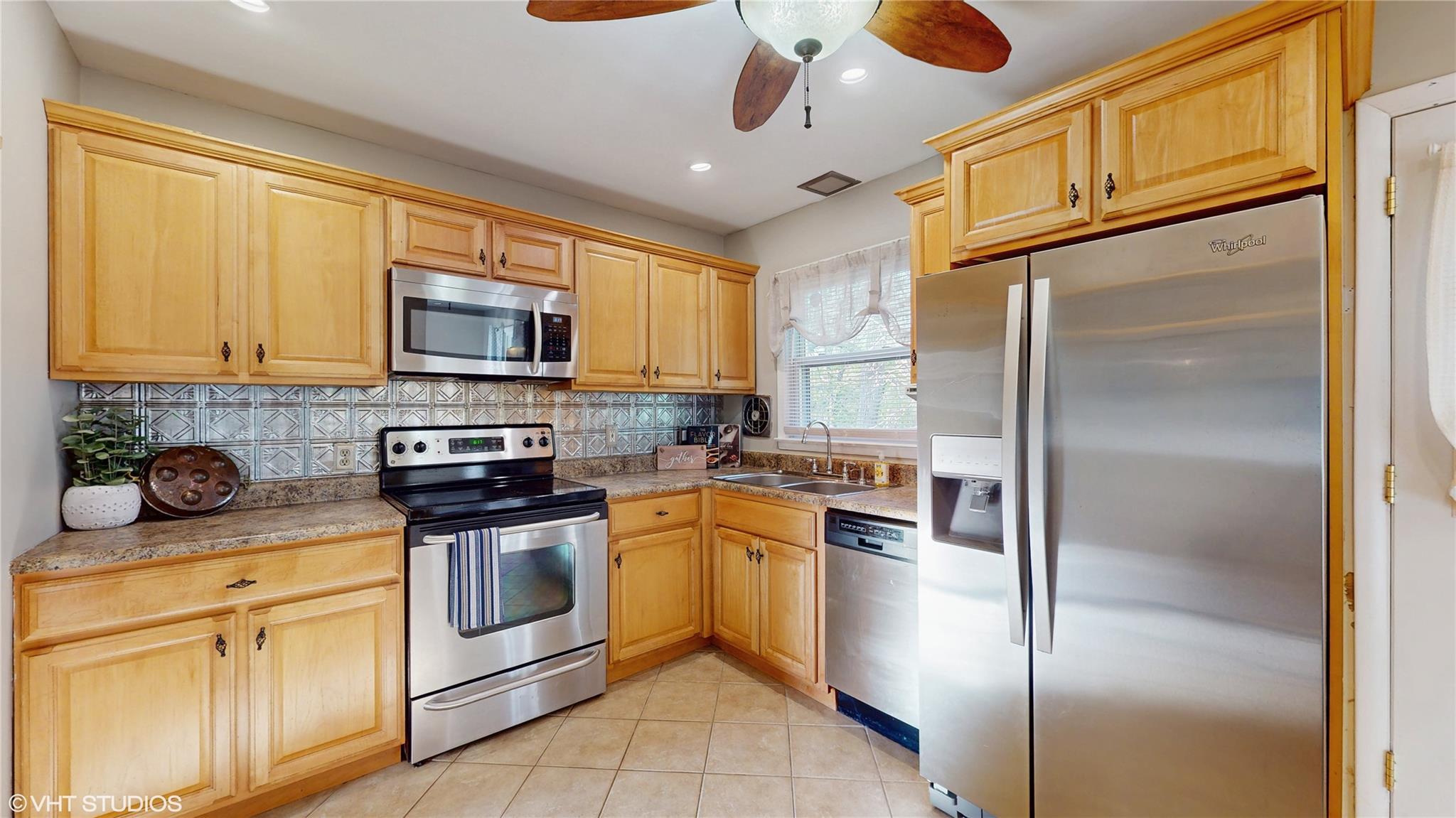 Single Family Fenmore  Dutchess County, NY 12590, MLS-853798-10