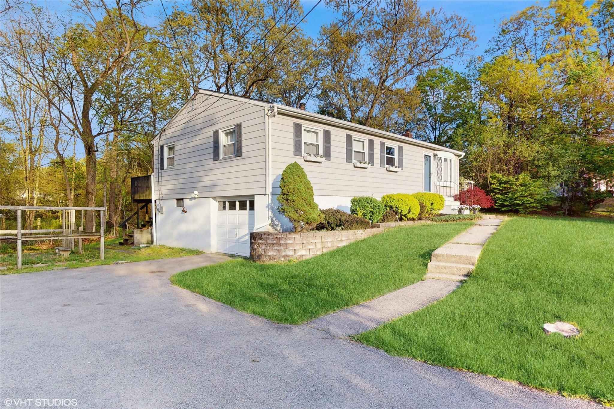 Single Family Fenmore  Dutchess County, NY 12590, MLS-853798-2