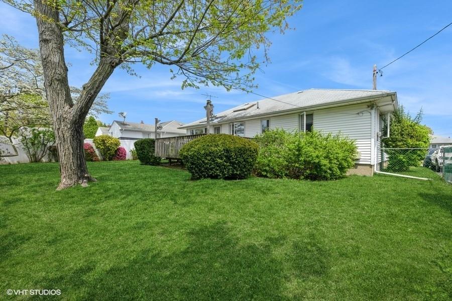 Single Family Johnston  Nassau County, NY 11793, MLS-853811-26