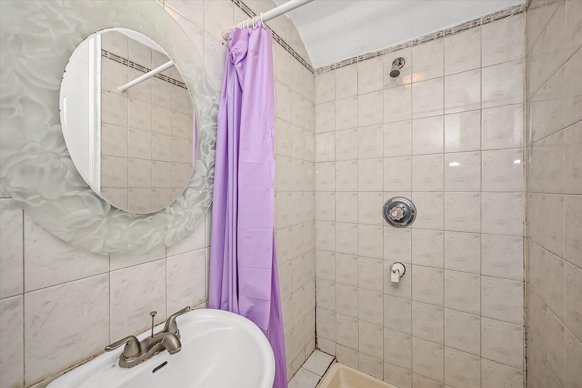 Single Family 212th  Queens, NY 11364, MLS-853821-15