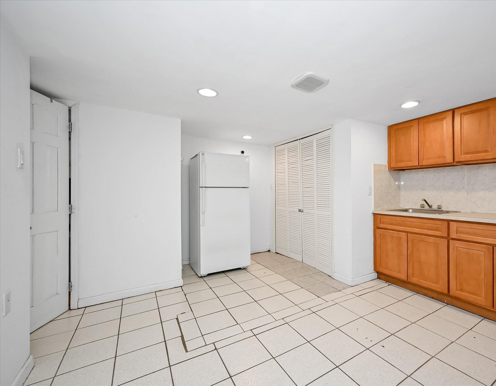 Single Family 212th  Queens, NY 11364, MLS-853821-17
