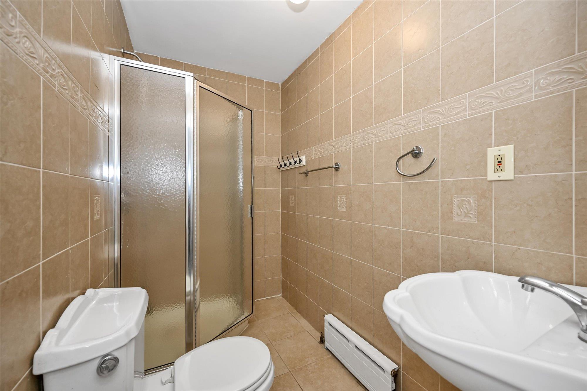Single Family 212th  Queens, NY 11364, MLS-853821-8