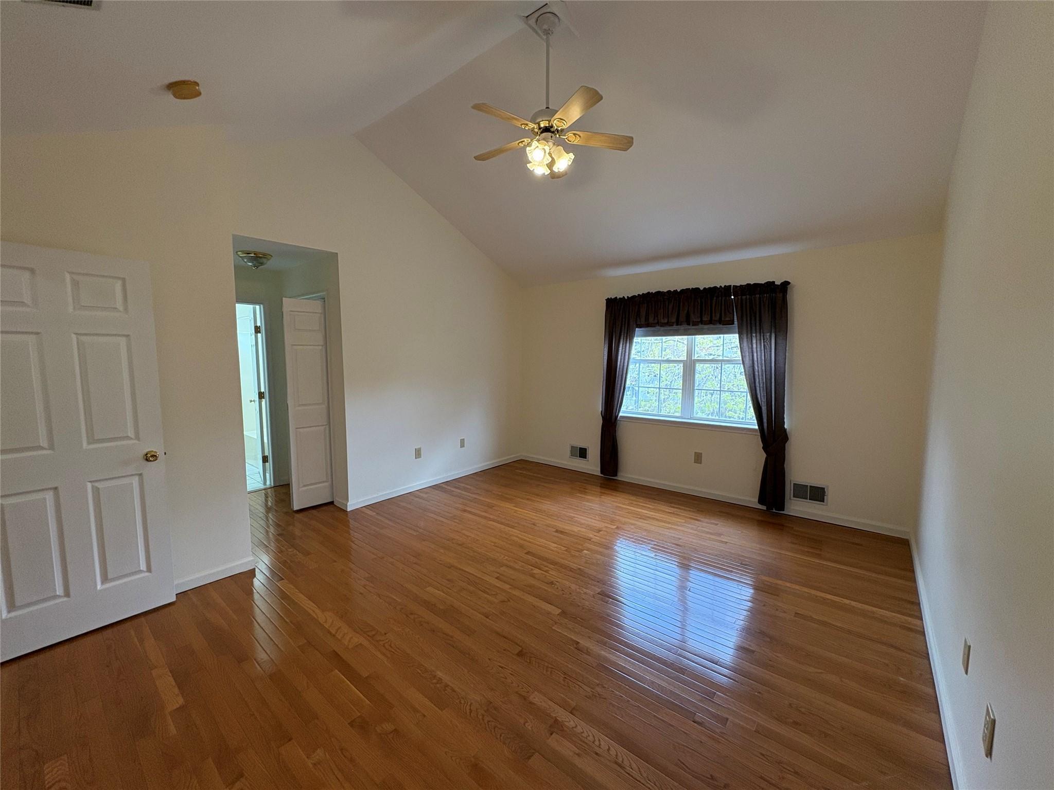 Single Family Turnberry  Dutchess County, NY 12603, MLS-853835-12