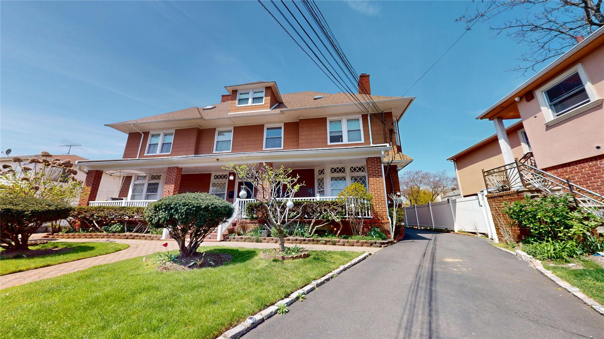 Single Family Healy  Queens, NY 11691, MLS-853842-2