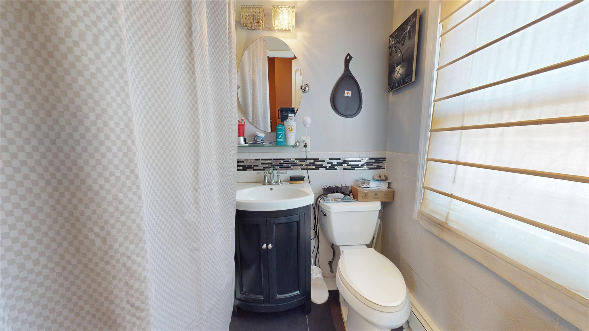 Single Family Healy  Queens, NY 11691, MLS-853842-24