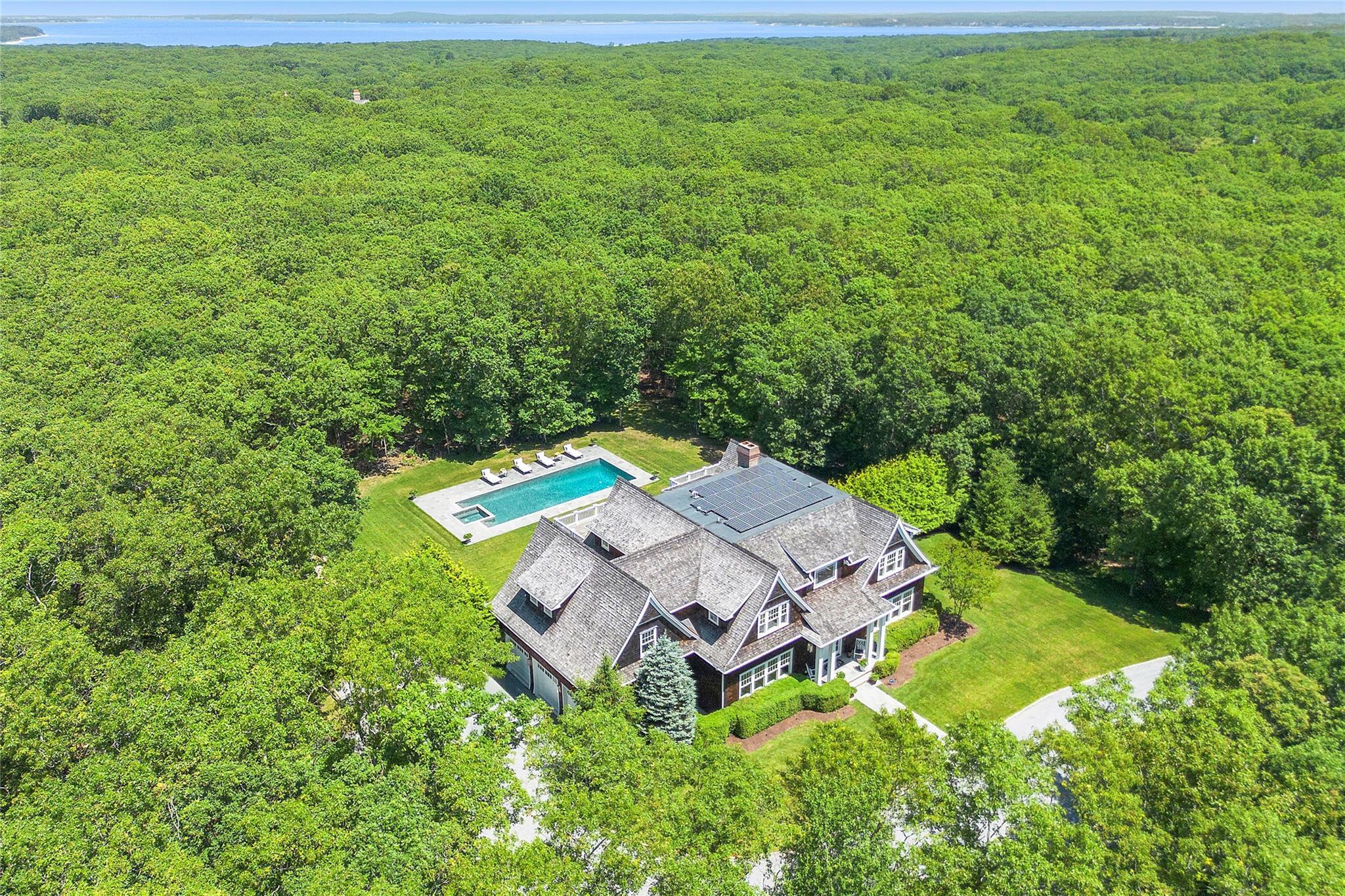Single Family Middle Line  Suffolk County, NY 11963, MLS-853844-32