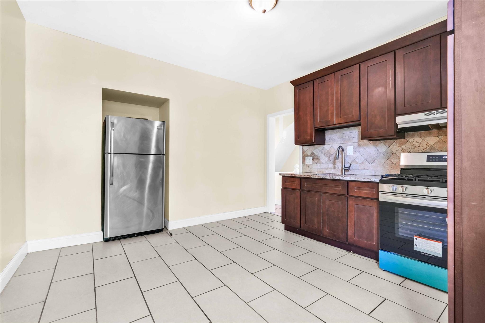 Single Family Palisade  Westchester County, NY 10701, MLS-853855-6