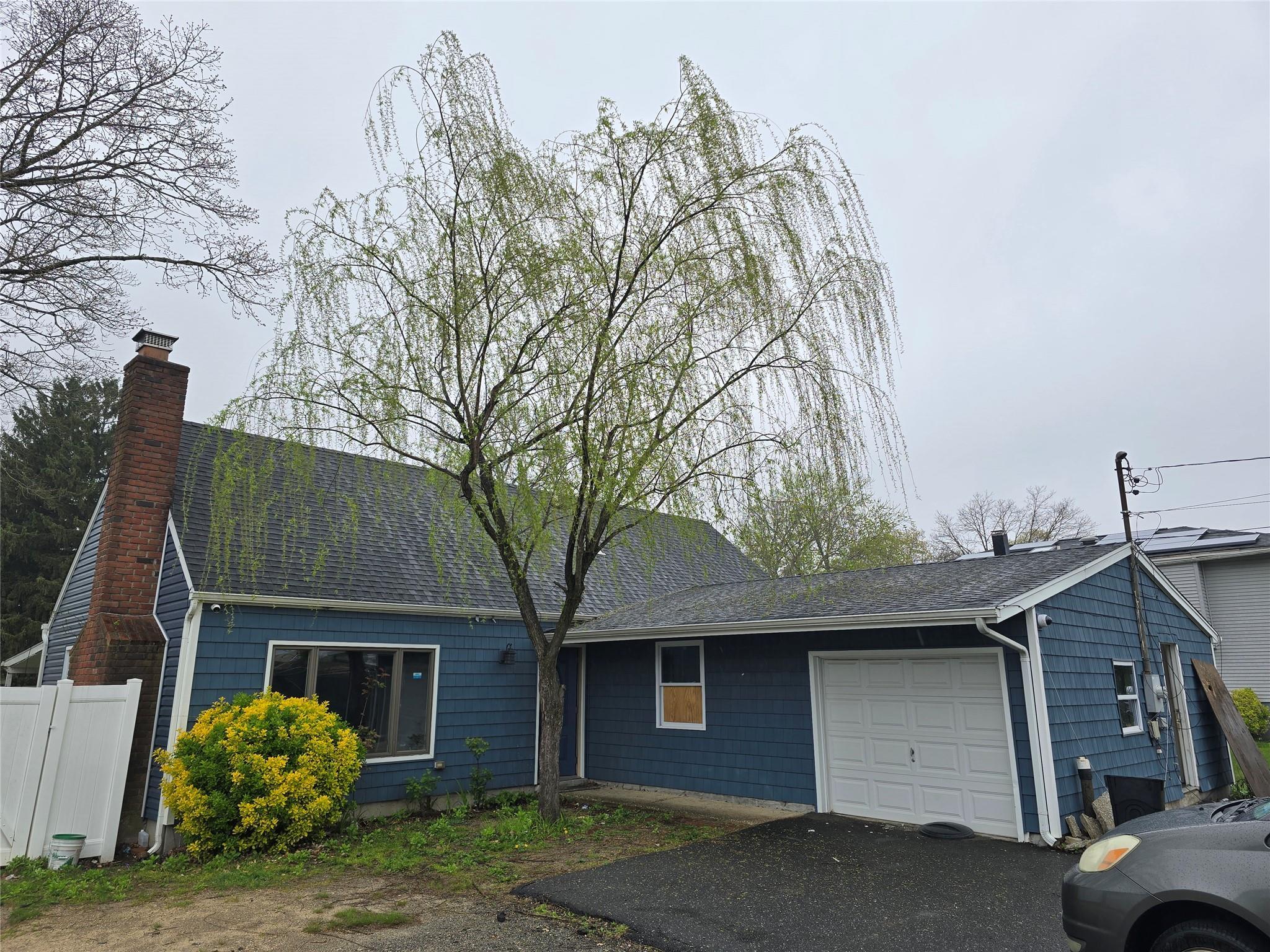 Single Family Sycamore  Suffolk County, NY 11722, MLS-853868-2