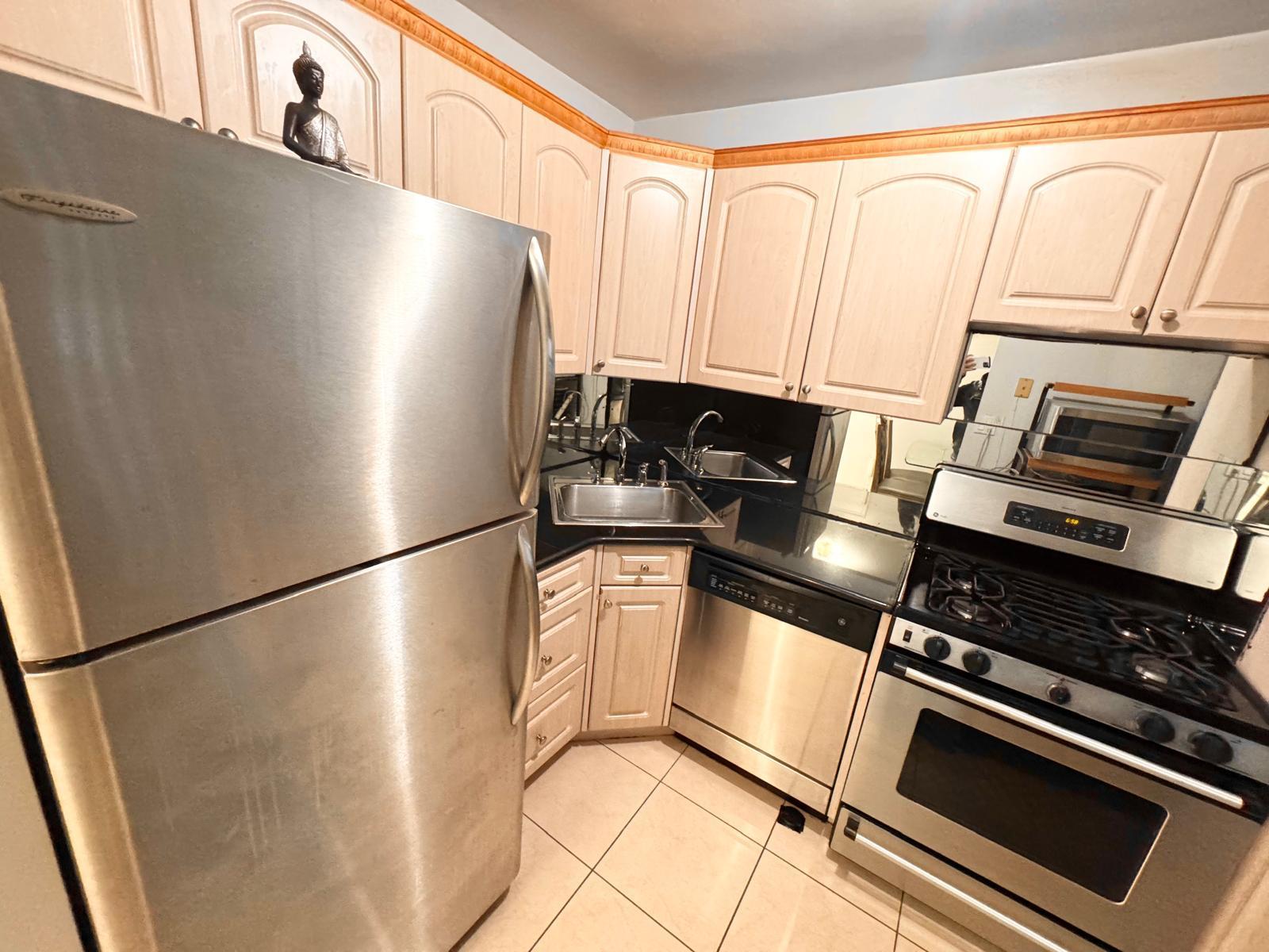 Apartment 98  Queens, NY 11374, MLS-853880-4