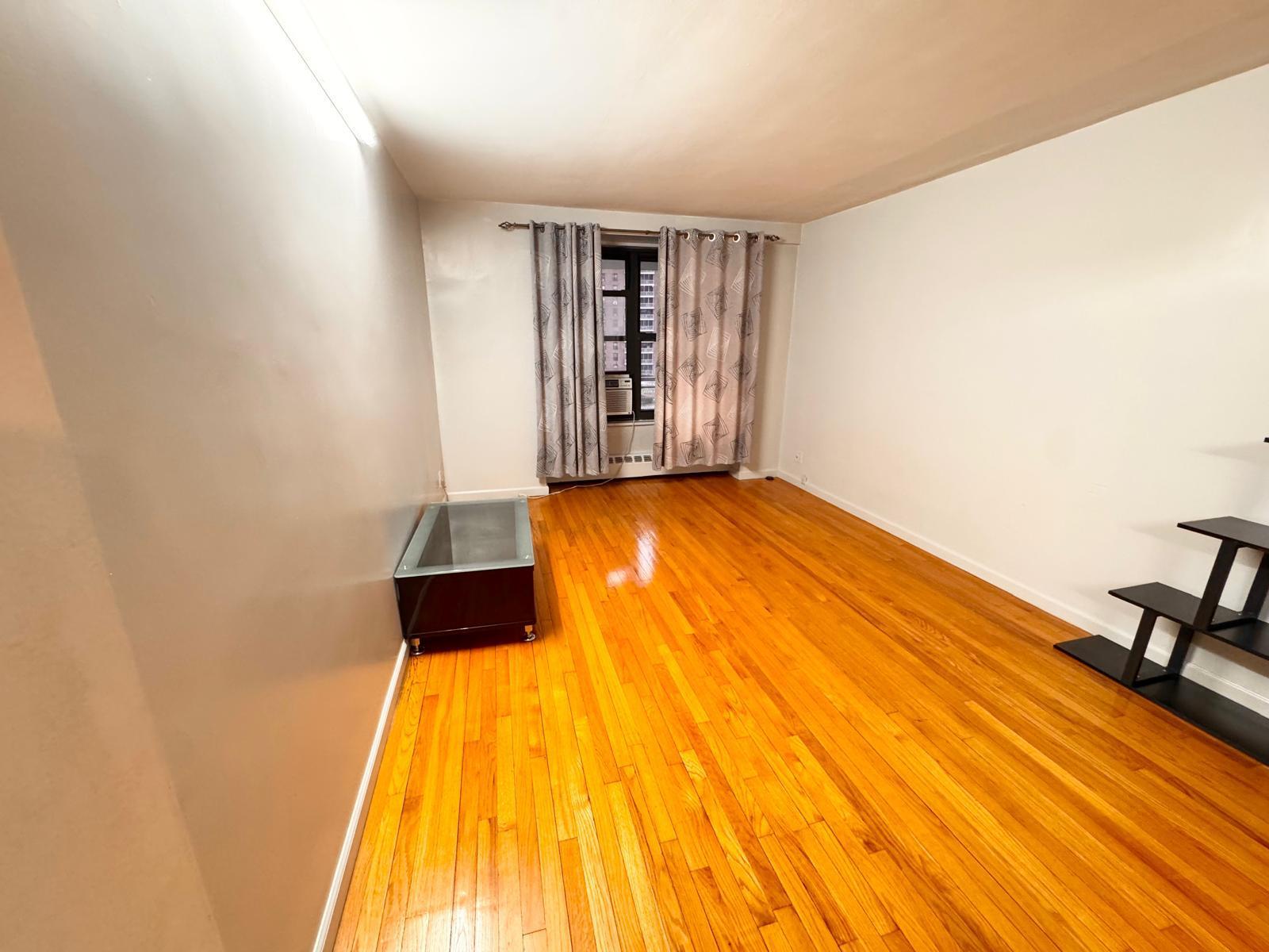 Apartment 98  Queens, NY 11374, MLS-853880-9