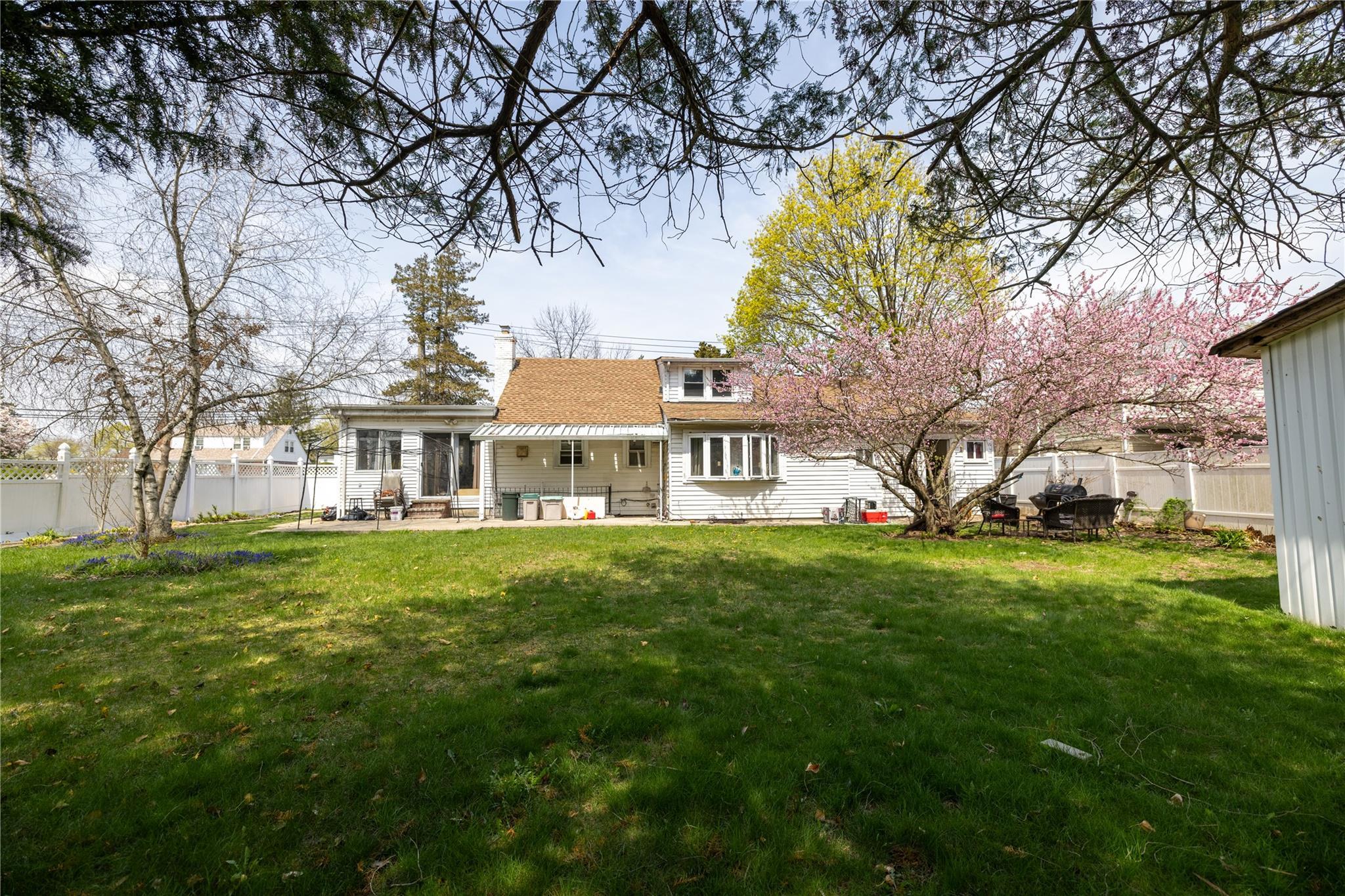 Single Family Goodrich  Nassau County, NY 11553, MLS-853892-8
