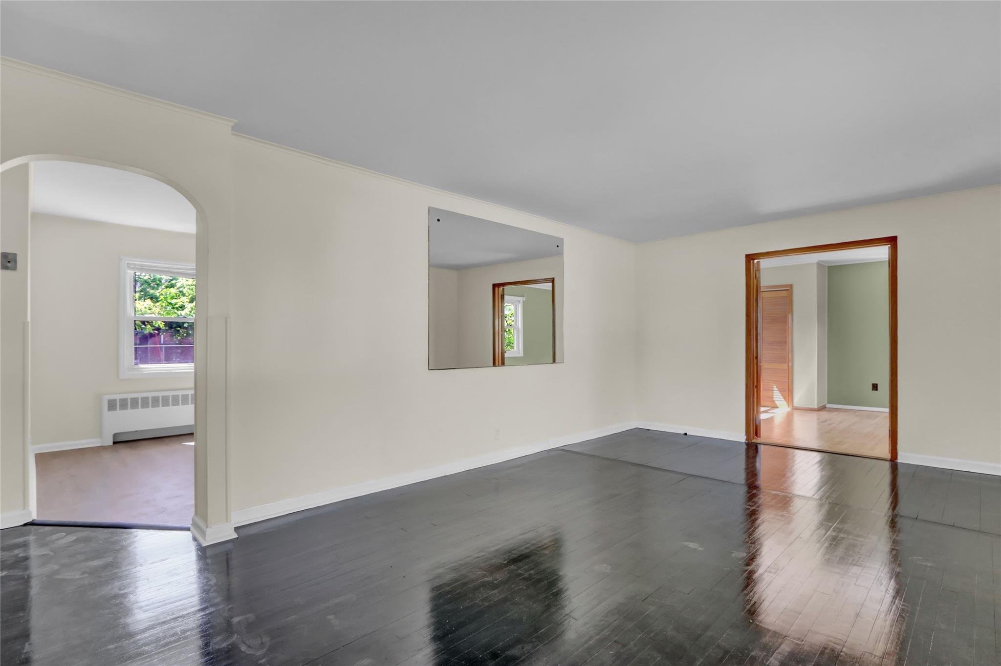 Single Family Manor  Suffolk County, NY 11706, MLS-853893-5
