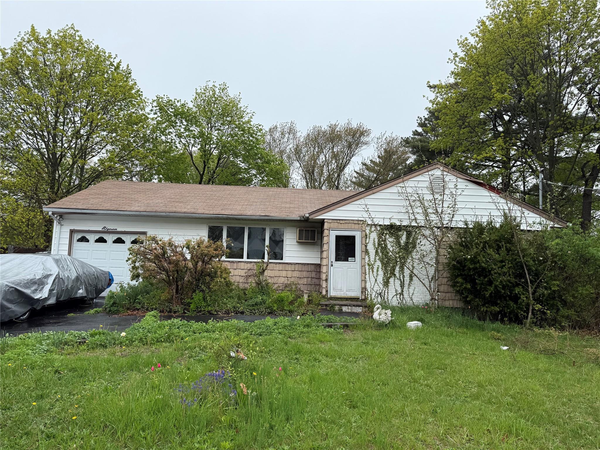 Single Family Columbus  Suffolk County, NY 11717, MLS-853901-3