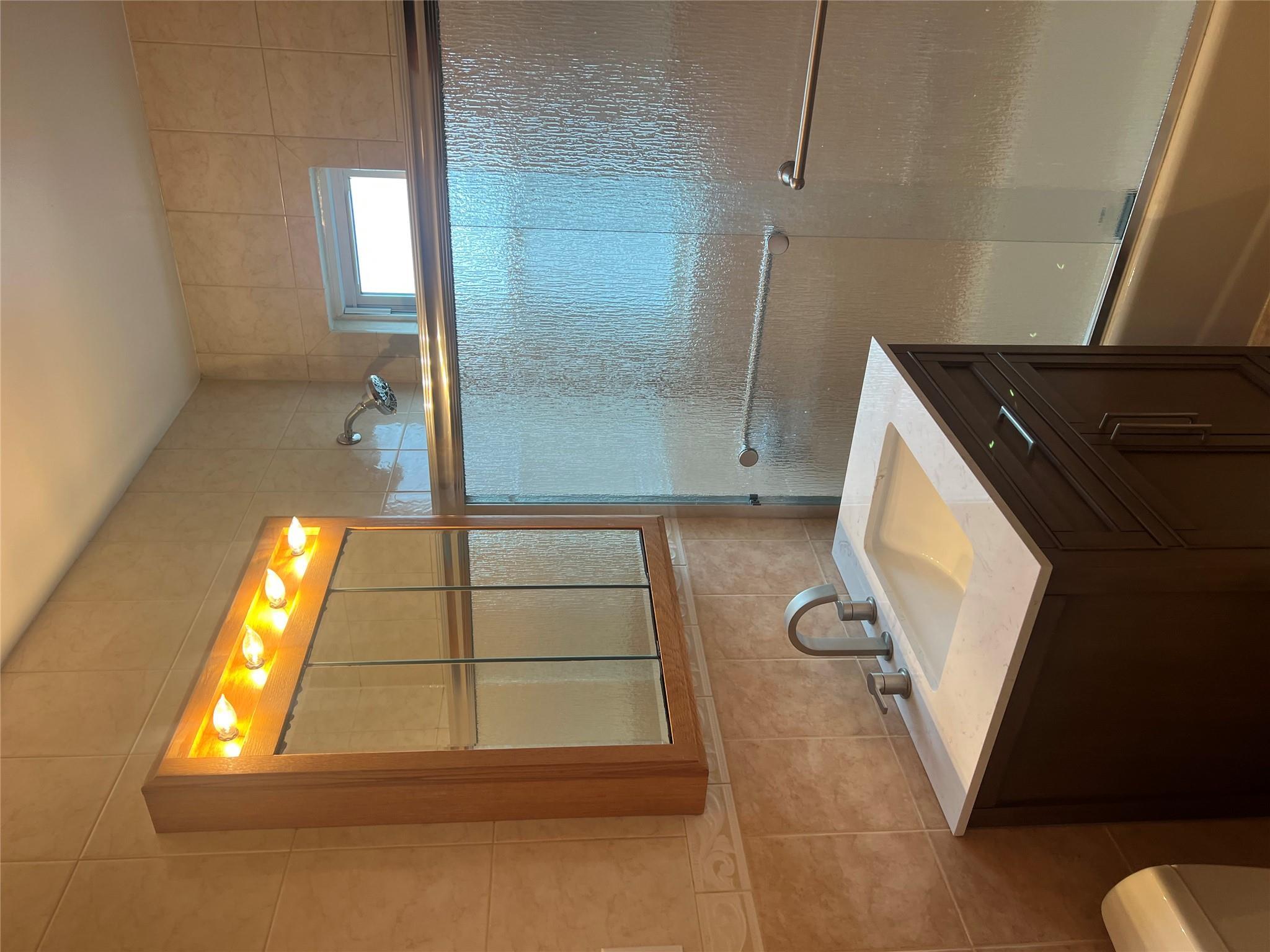 Apartment 60th  Queens, NY 11379, MLS-853904-6