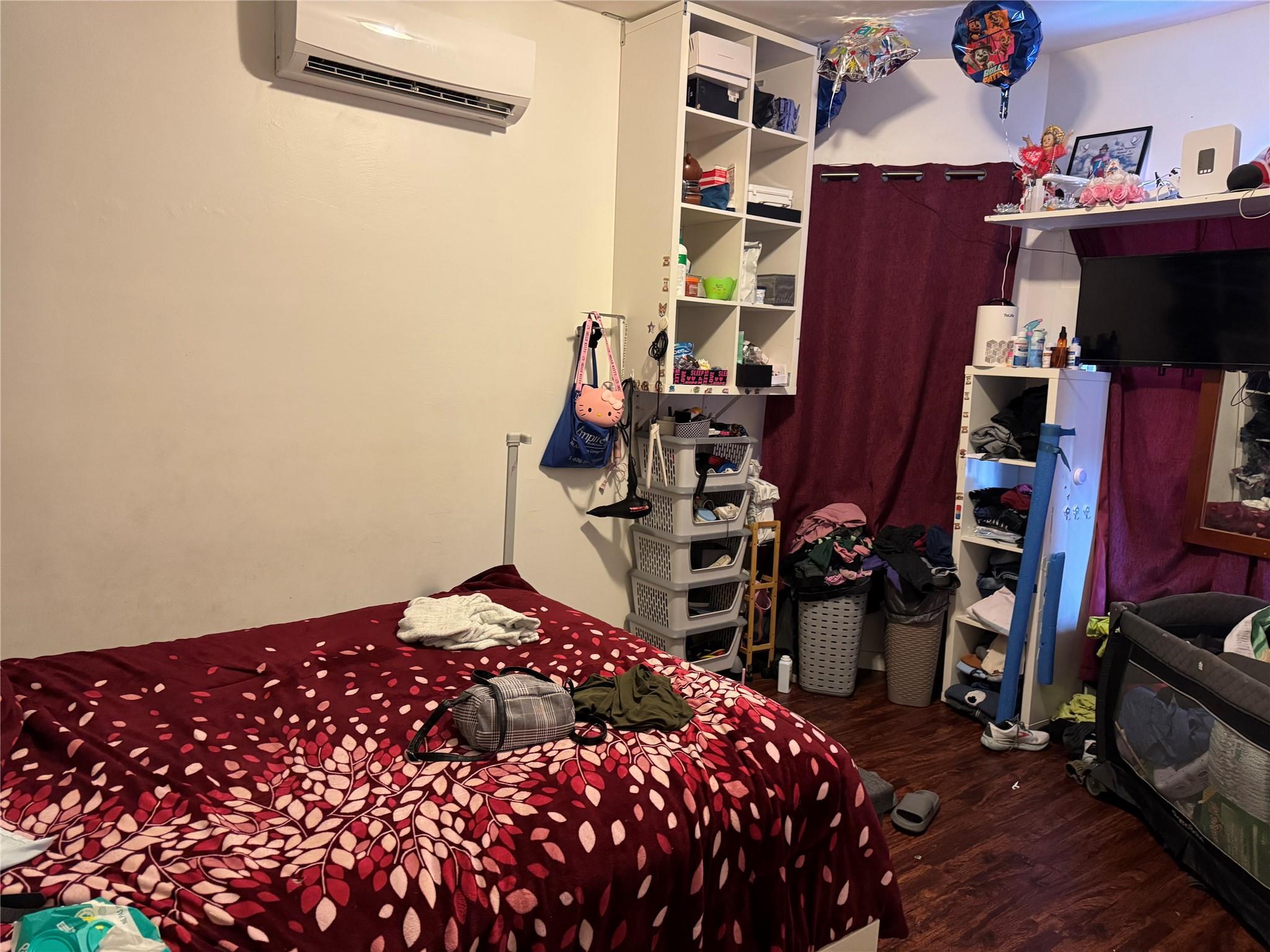 Single Family 101st  Queens, NY 11368, MLS-853920-12