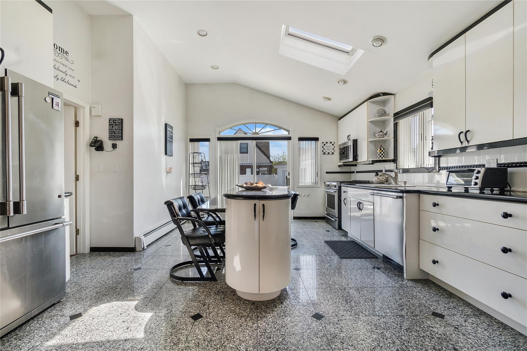 Single Family 91  Queens, NY 11414, MLS-853938-10