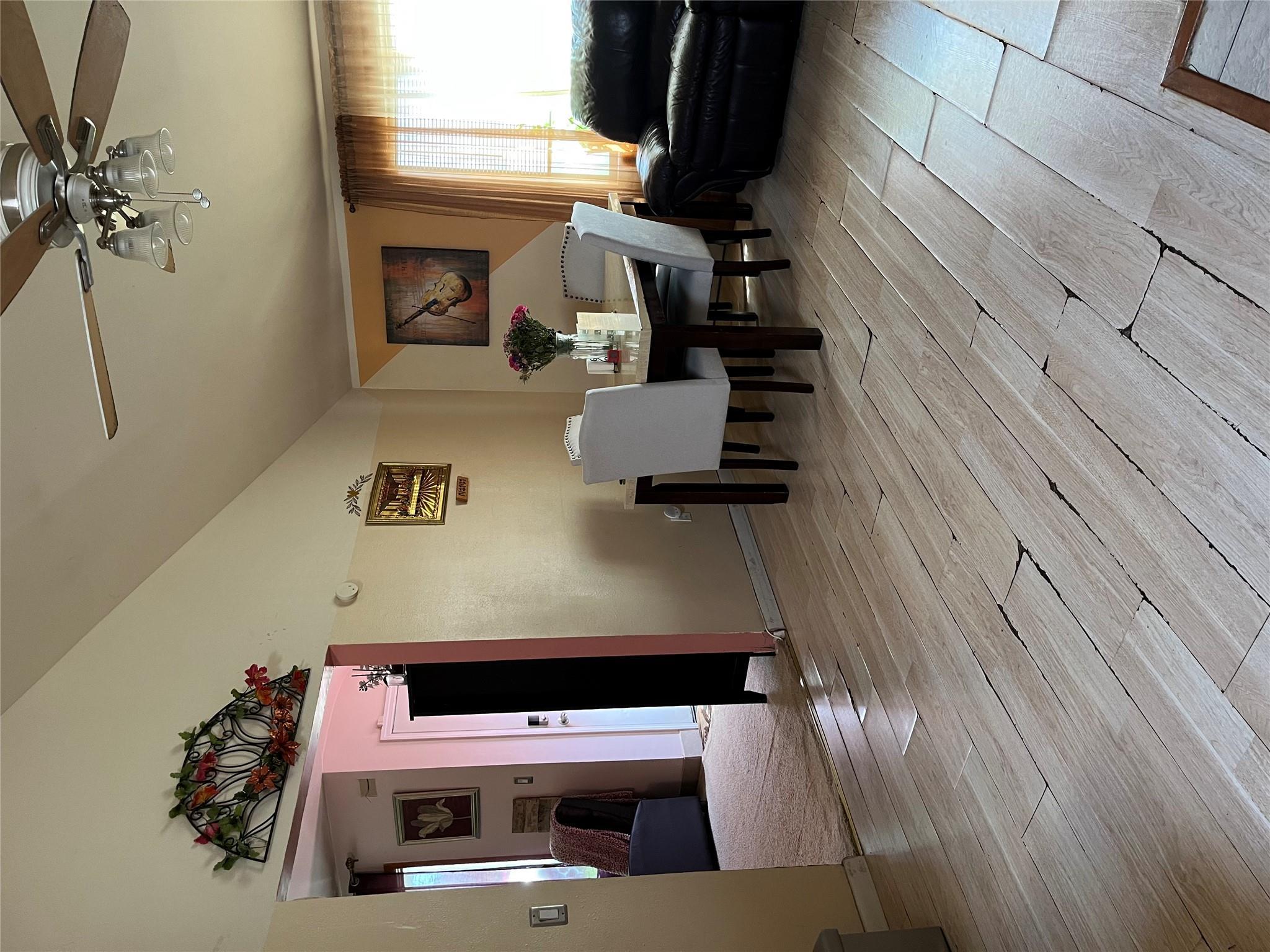 Single Family Lurcott  Suffolk County, NY 11722, MLS-853940-5