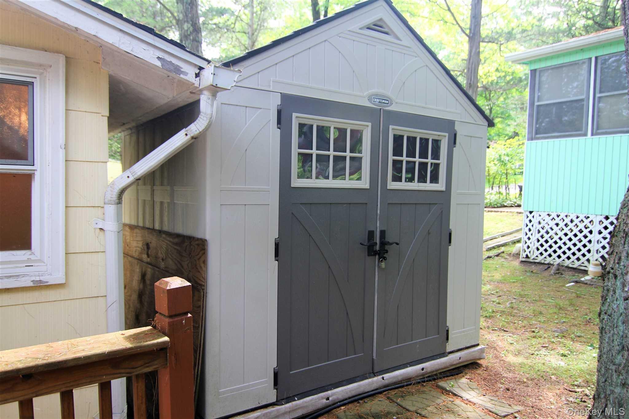 Coop Glanhope  Dutchess County, NY 12533, MLS-853943-22