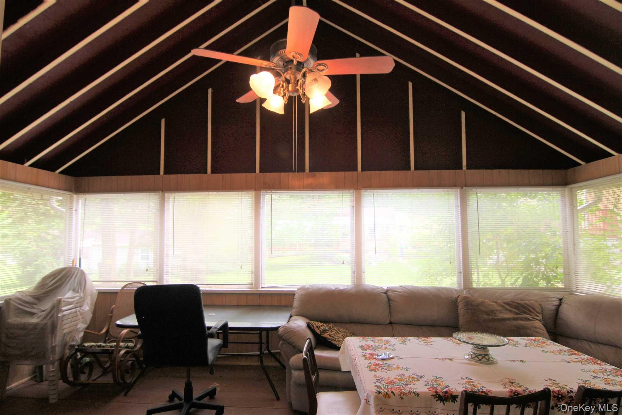 Coop Glanhope  Dutchess County, NY 12533, MLS-853943-9