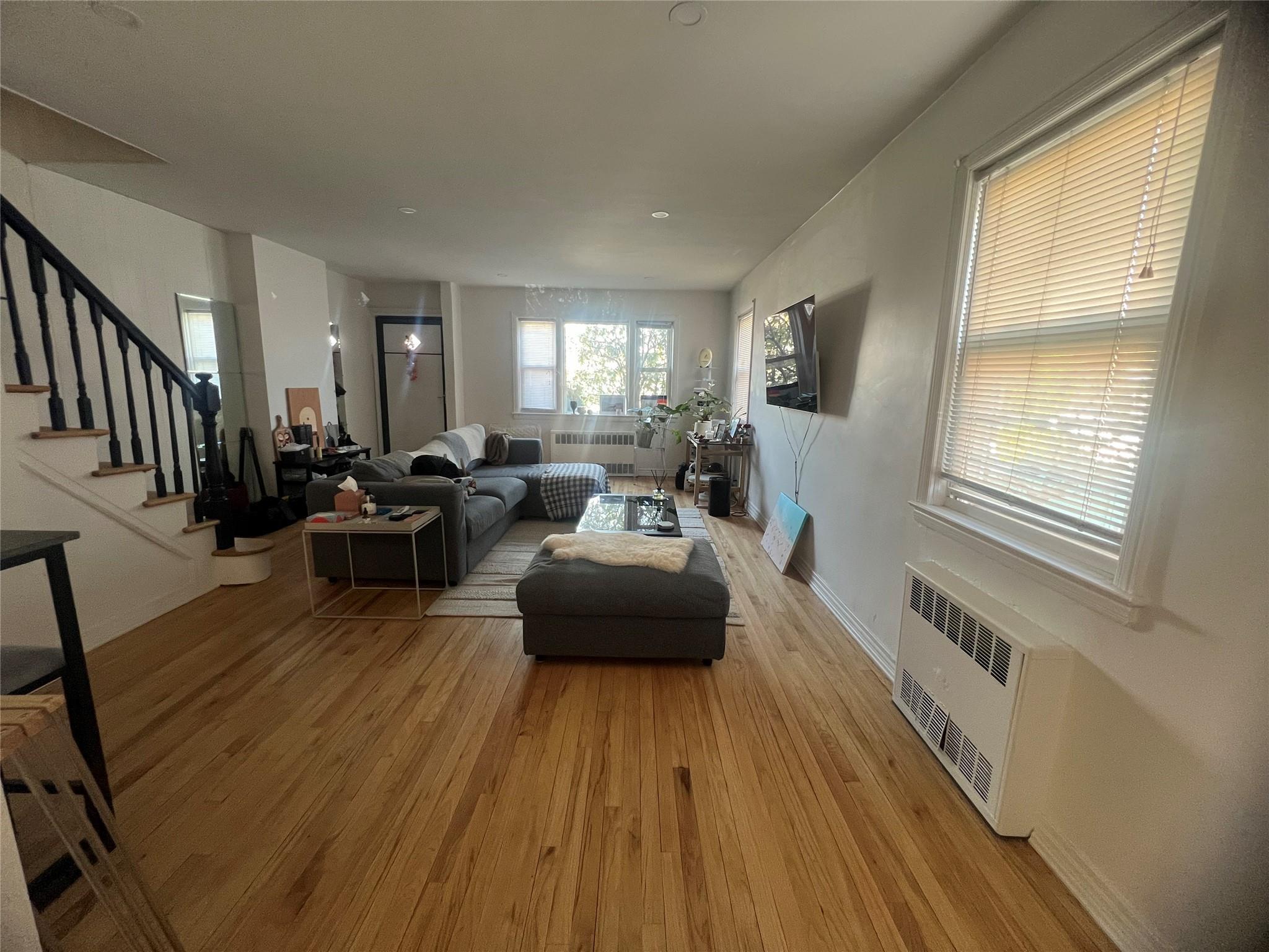 Single Family 200  Queens, NY 11361, MLS-853954-4