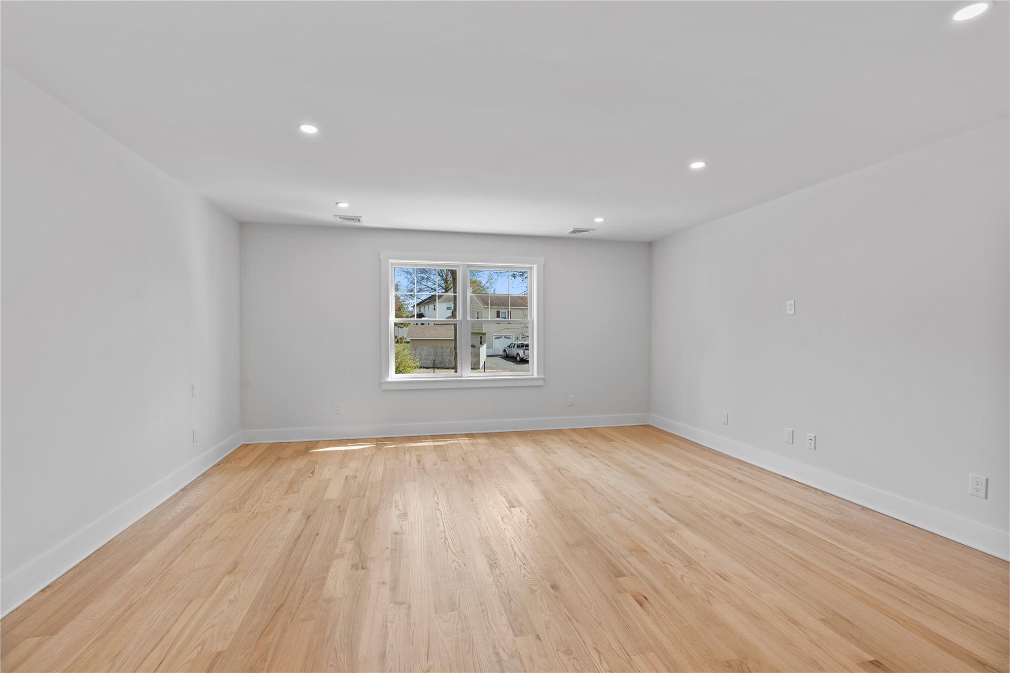 Single Family King  Westchester County, NY 10573, MLS-853959-15