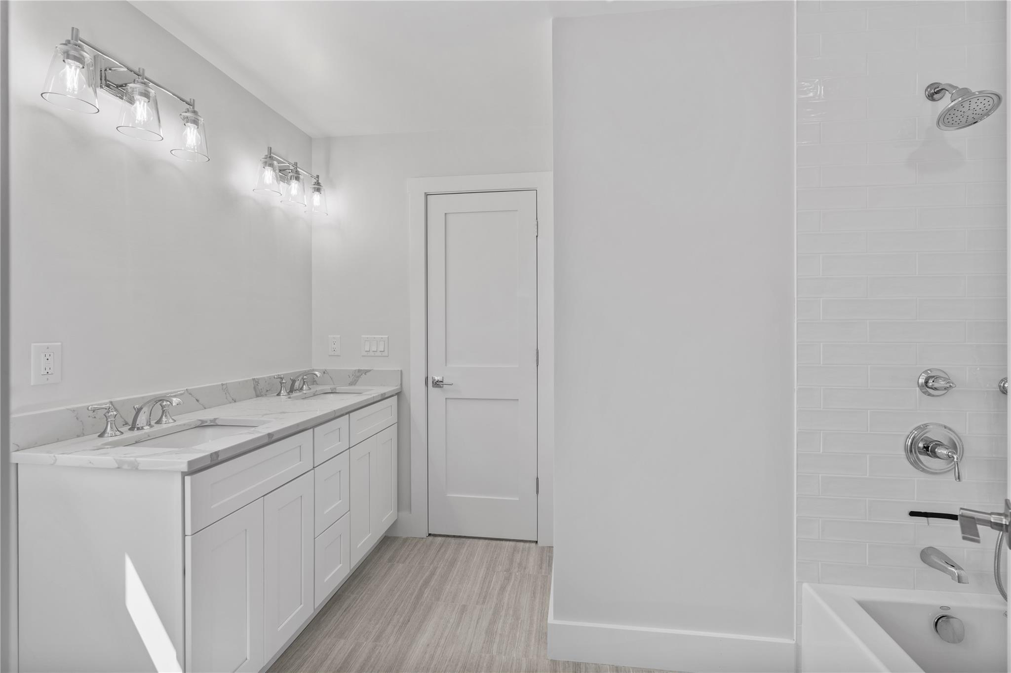 Single Family King  Westchester County, NY 10573, MLS-853959-25