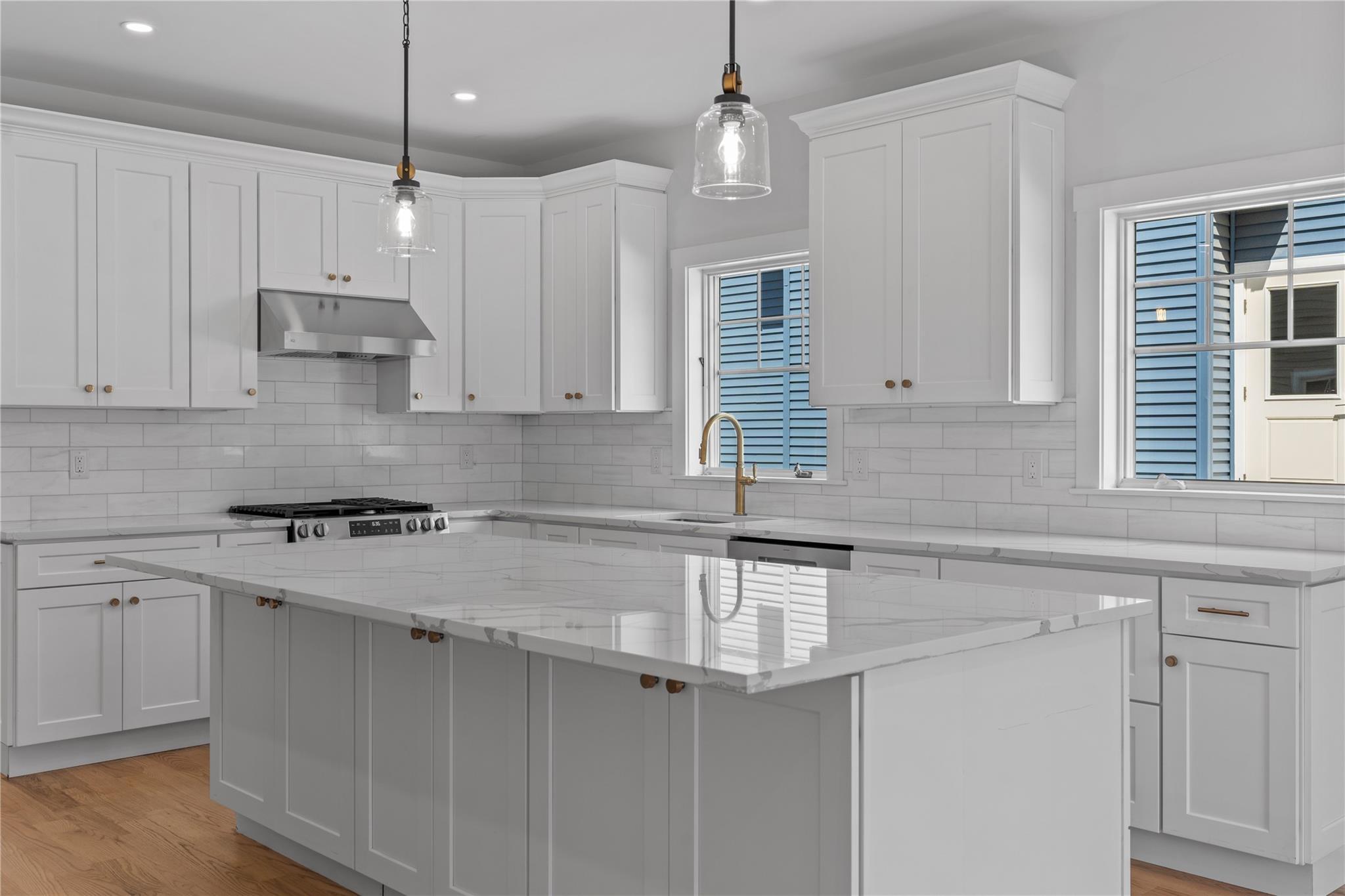 Single Family King  Westchester County, NY 10573, MLS-853959-3