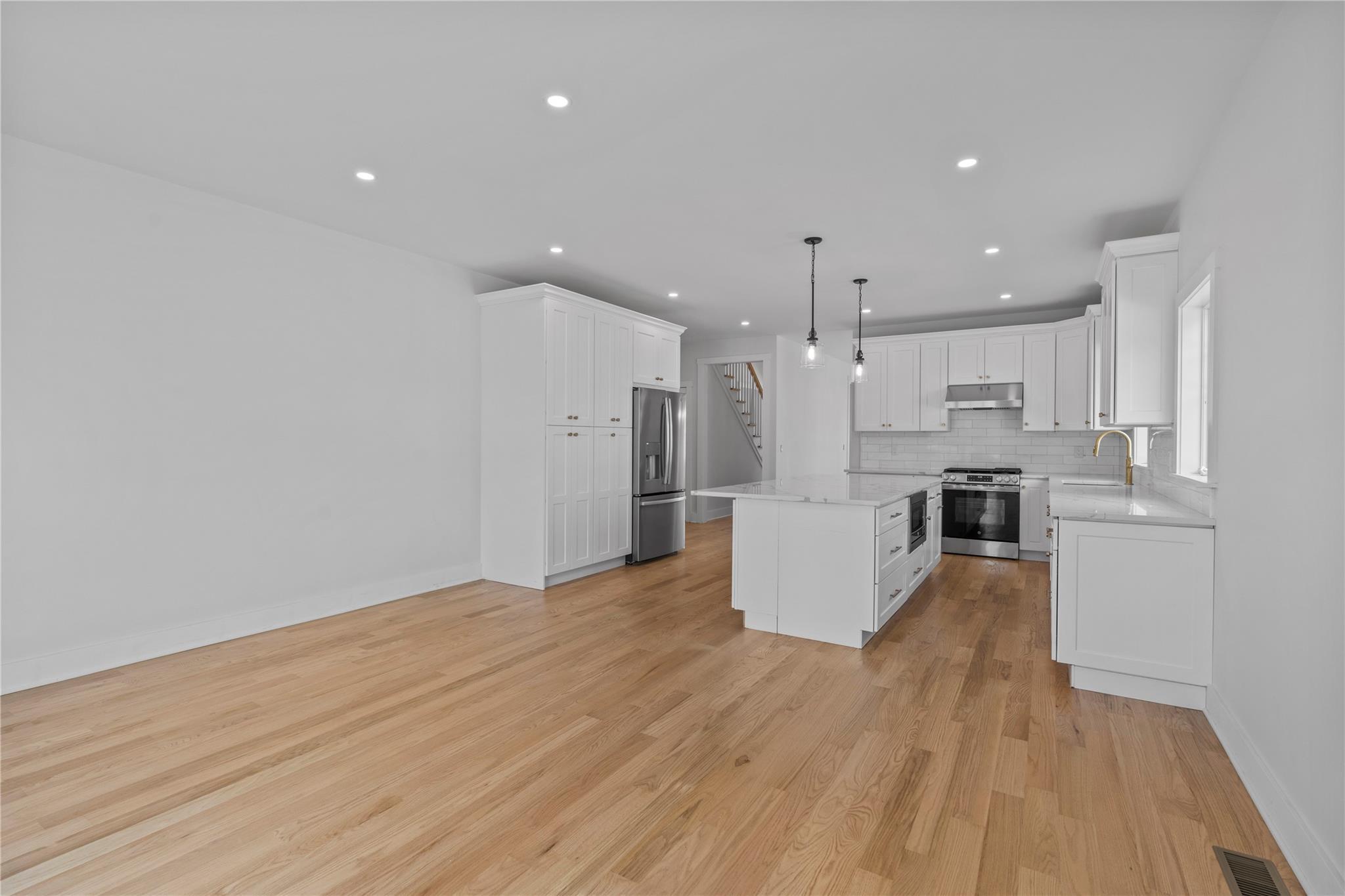 Single Family King  Westchester County, NY 10573, MLS-853959-5