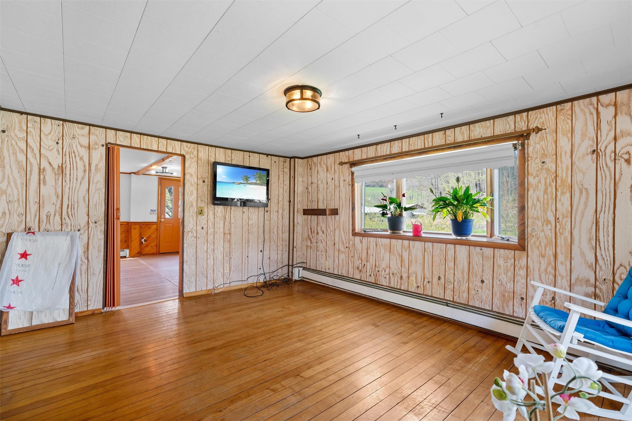 Single Family Branch Hortonville  Sullivan County, NY 12745, MLS-853974-16