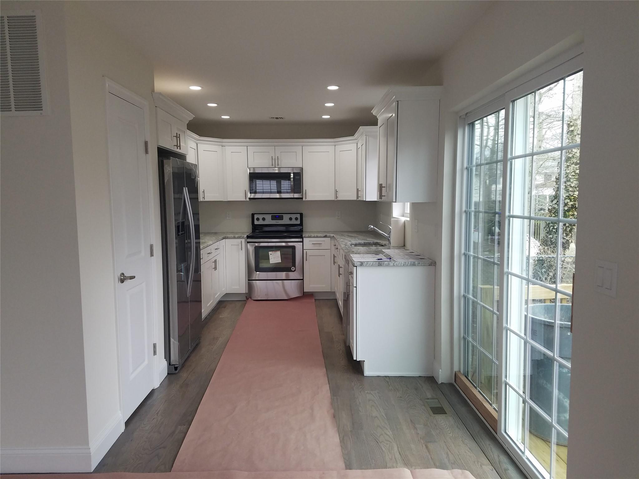 Single Family Fairview  Suffolk County, NY 11967, MLS-854005-2