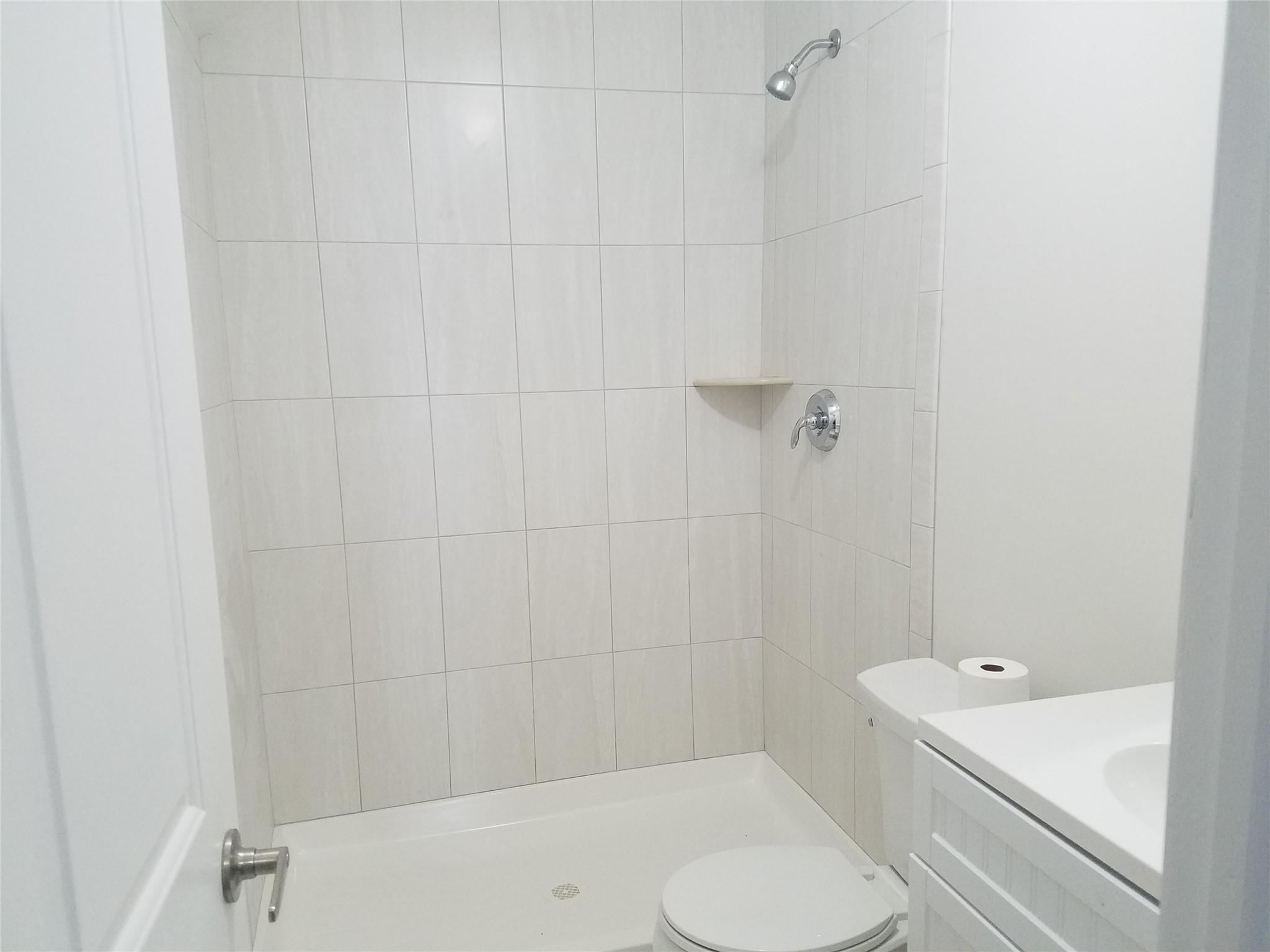 Single Family Fairview  Suffolk County, NY 11967, MLS-854005-5