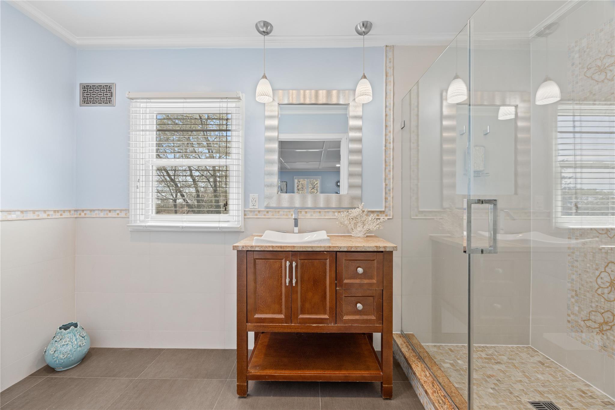 Single Family Quaker Ridge  Westchester County, NY 10804, MLS-854009-12