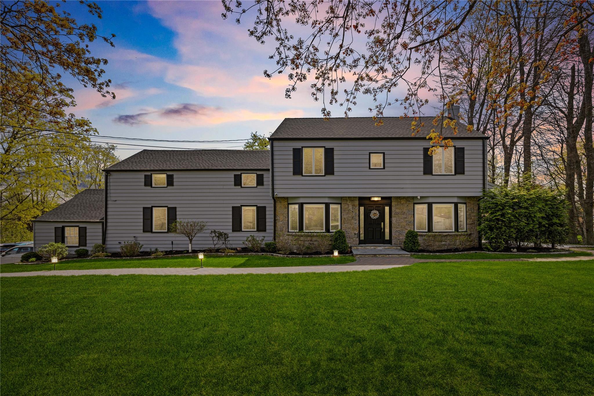 Single Family Quaker Ridge  Westchester County, NY 10804, MLS-854009-2