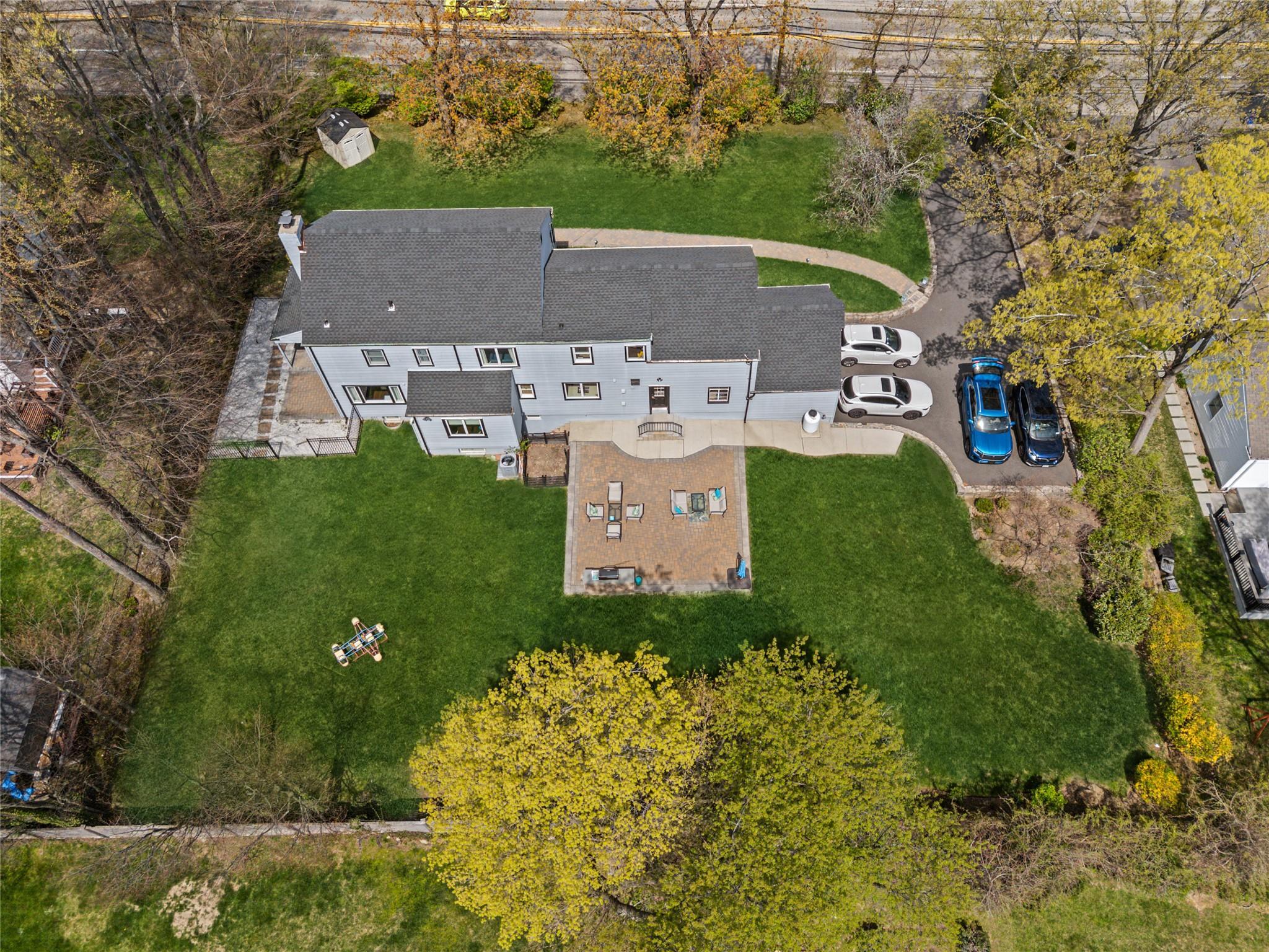 Single Family Quaker Ridge  Westchester County, NY 10804, MLS-854009-33