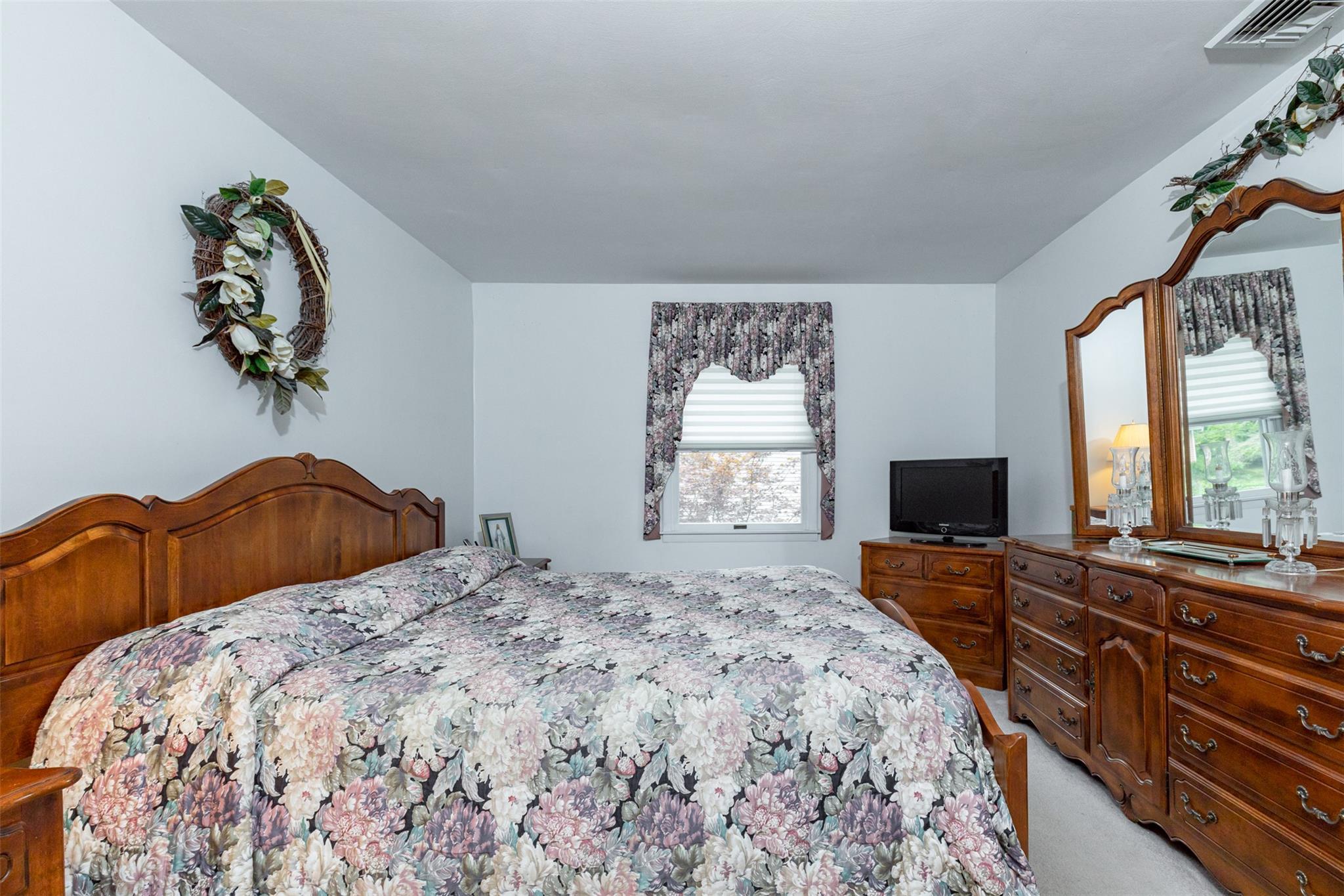 Single Family Dana  Dutchess County, NY 12590, MLS-854014-16
