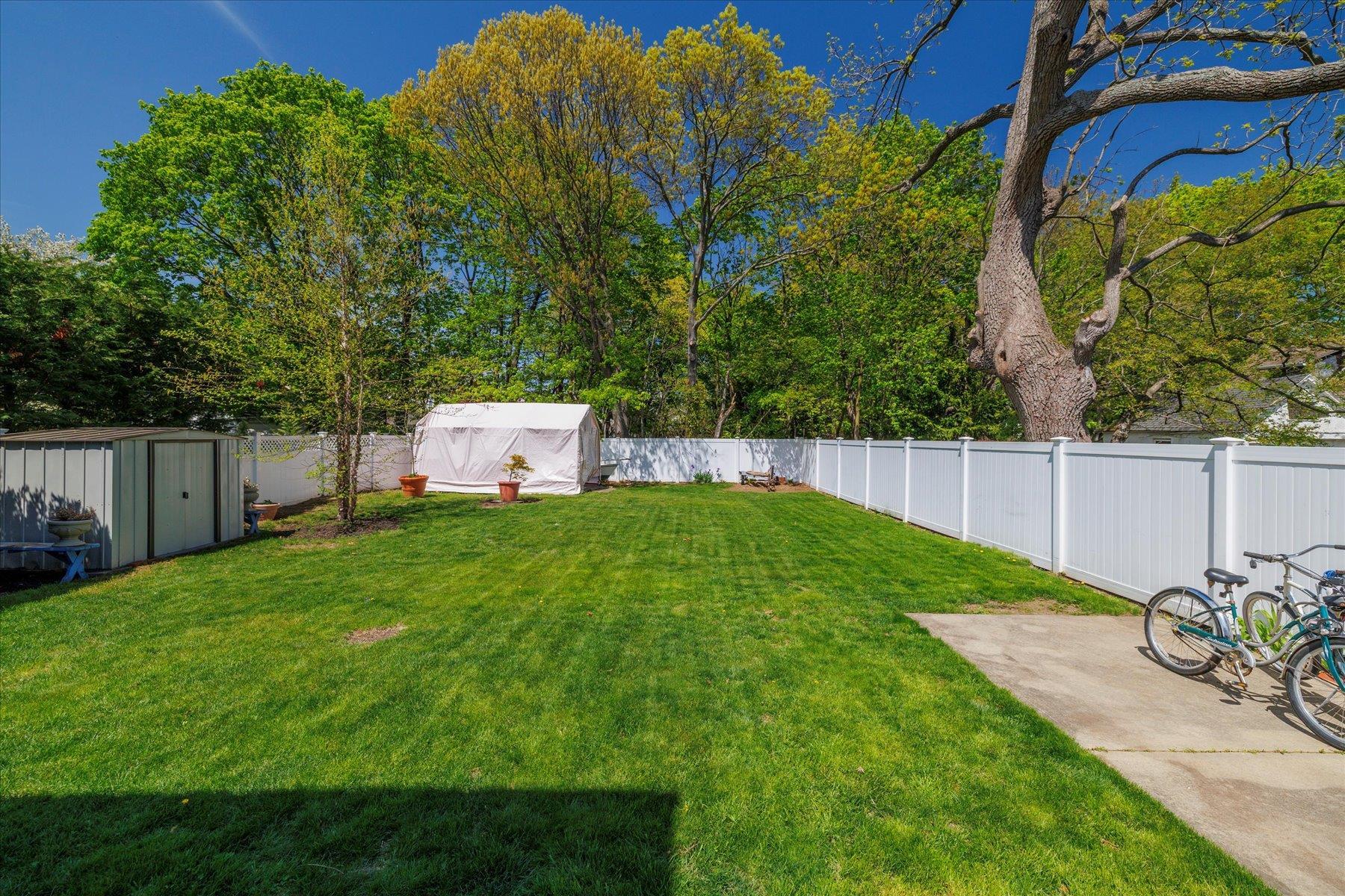 Single Family Lakeview  Nassau County, NY 11570, MLS-854021-20