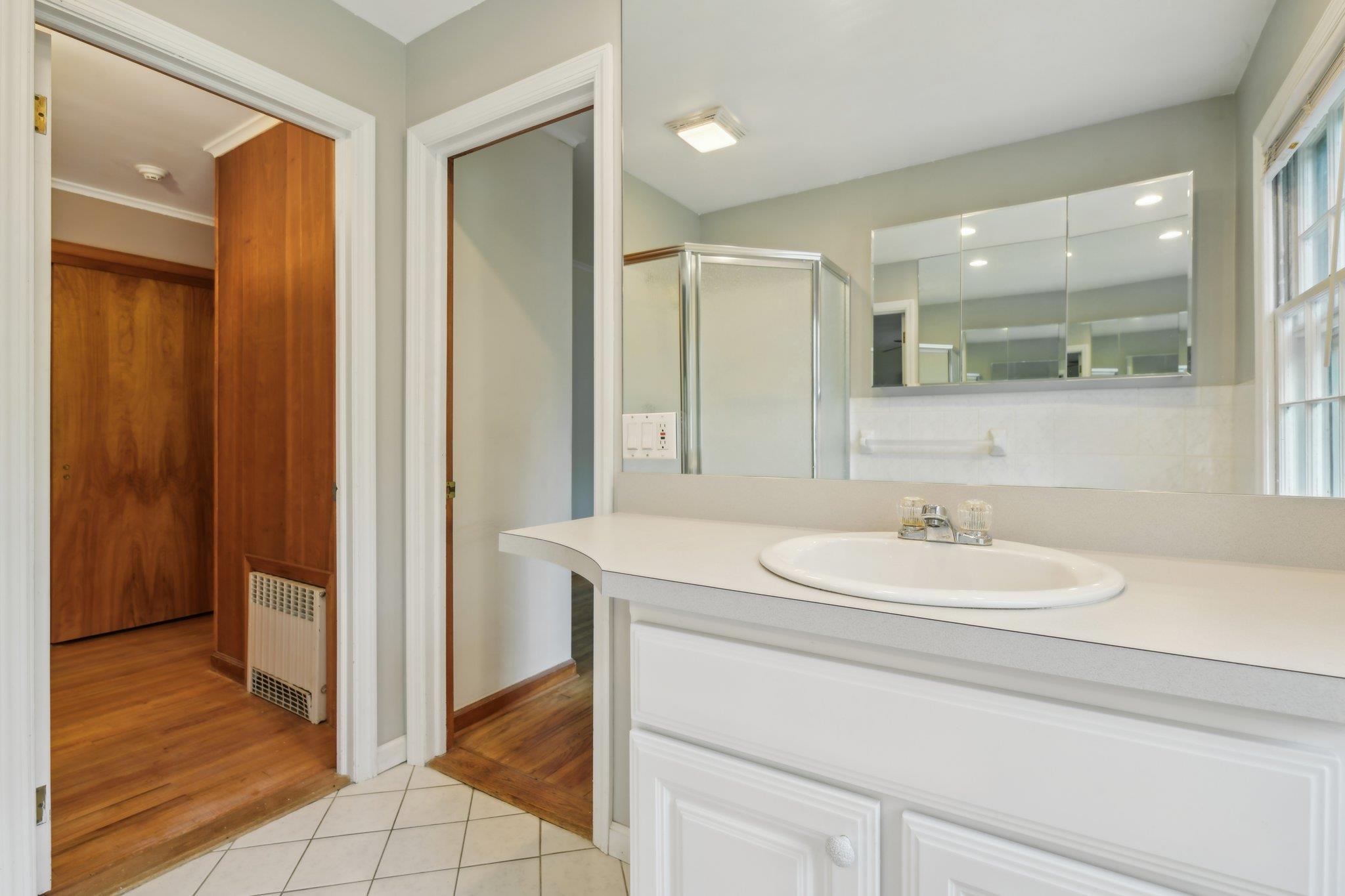 Single Family Cedar  Suffolk County, NY 11790, MLS-854026-28