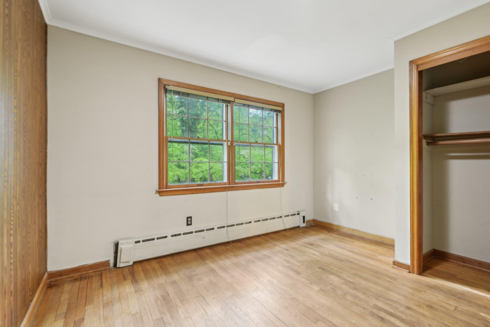 Single Family Cedar  Suffolk County, NY 11790, MLS-854026-32