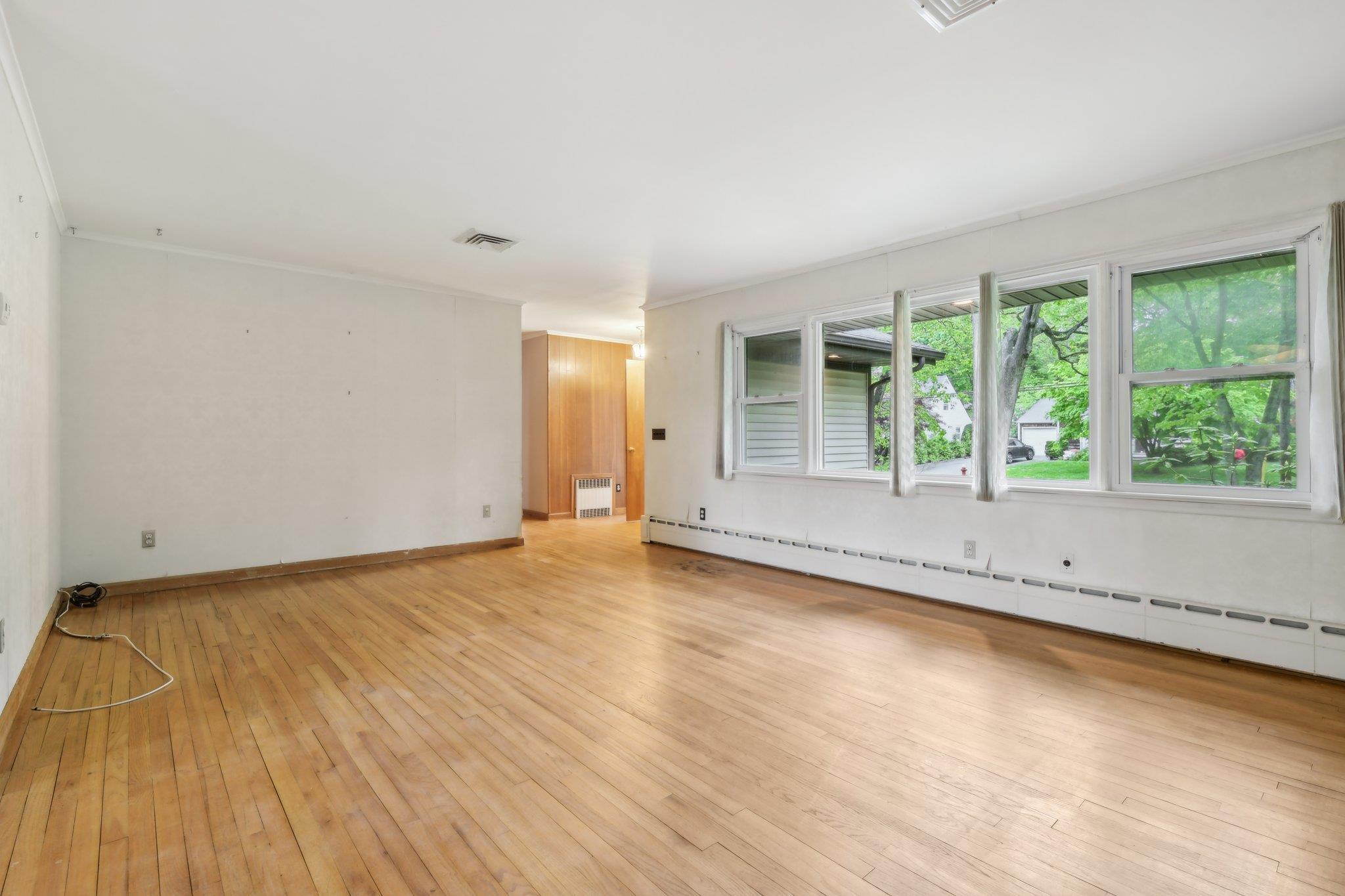 Single Family Cedar  Suffolk County, NY 11790, MLS-854026-4