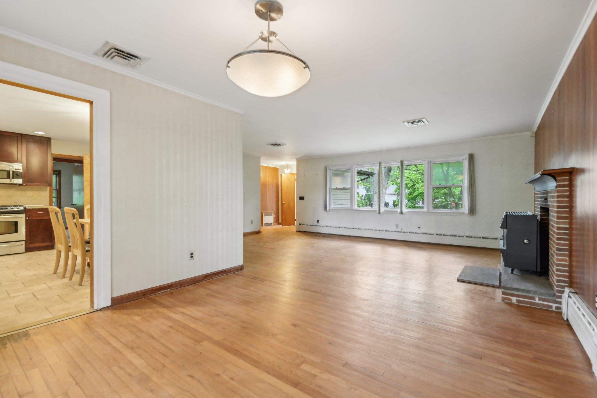 Single Family Cedar  Suffolk County, NY 11790, MLS-854026-7