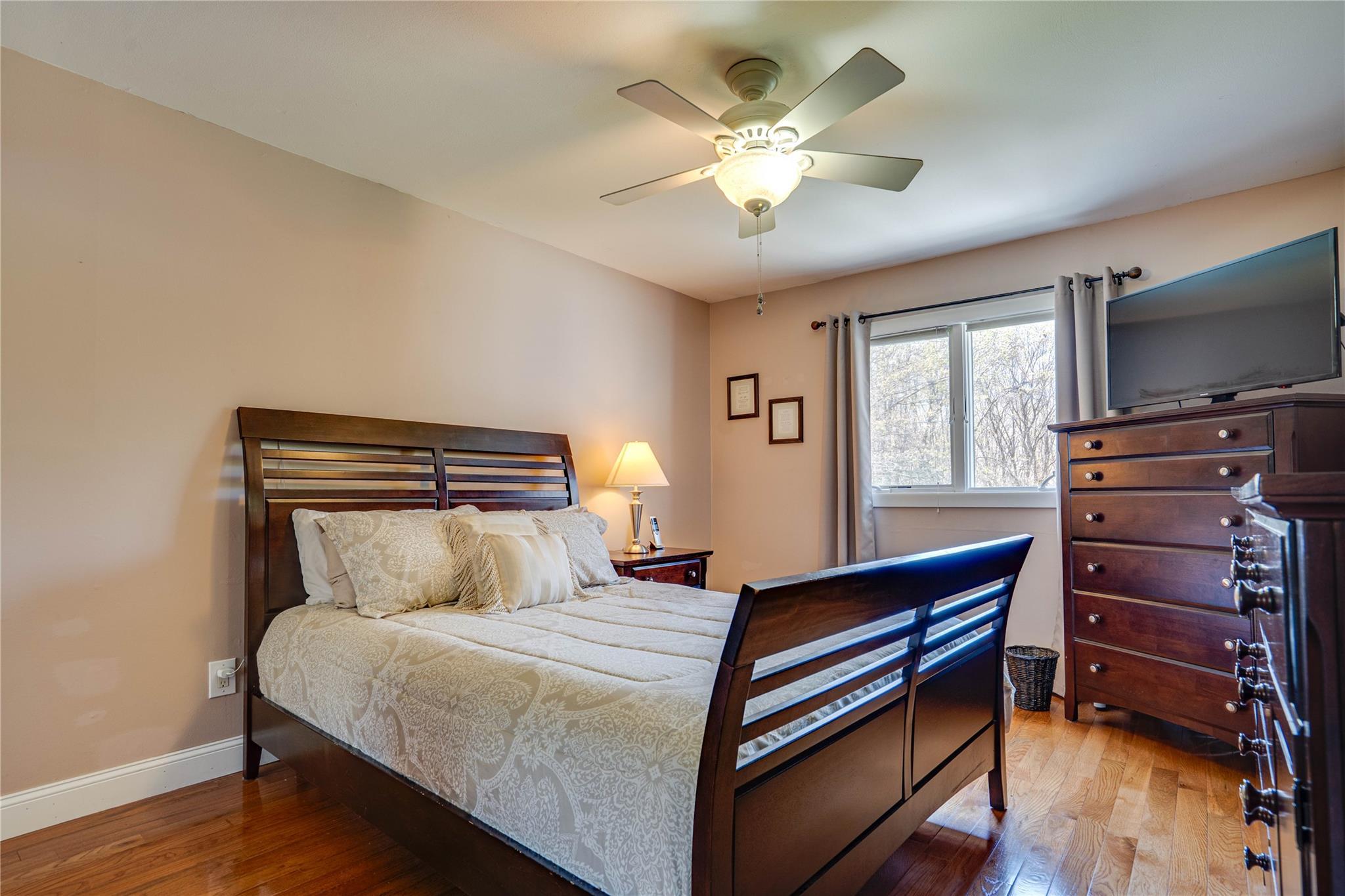 Single Family Stonehurst  Suffolk County, NY 11746, MLS-854029-30