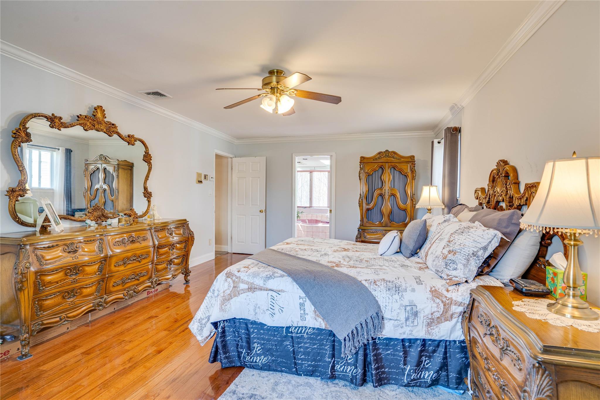 Single Family Stonehurst  Suffolk County, NY 11746, MLS-854029-33
