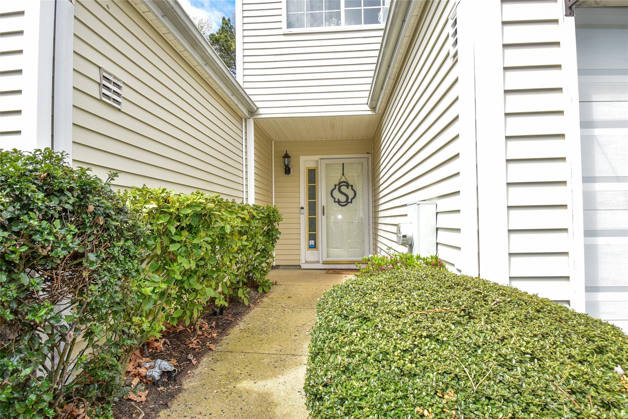 Single Family Gothic  Suffolk County, NY 11949, MLS-854052-14