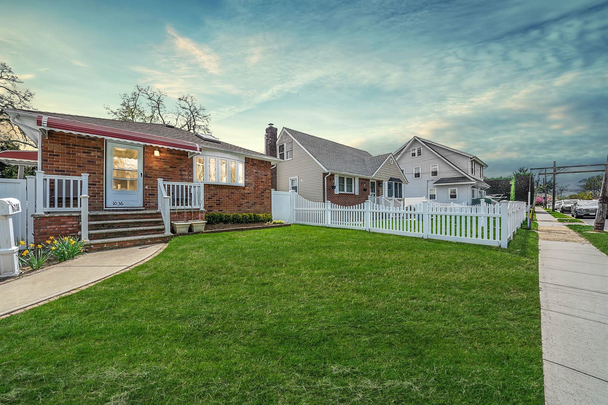 Single Family Pacific  Nassau County, NY 11510, MLS-854068-2