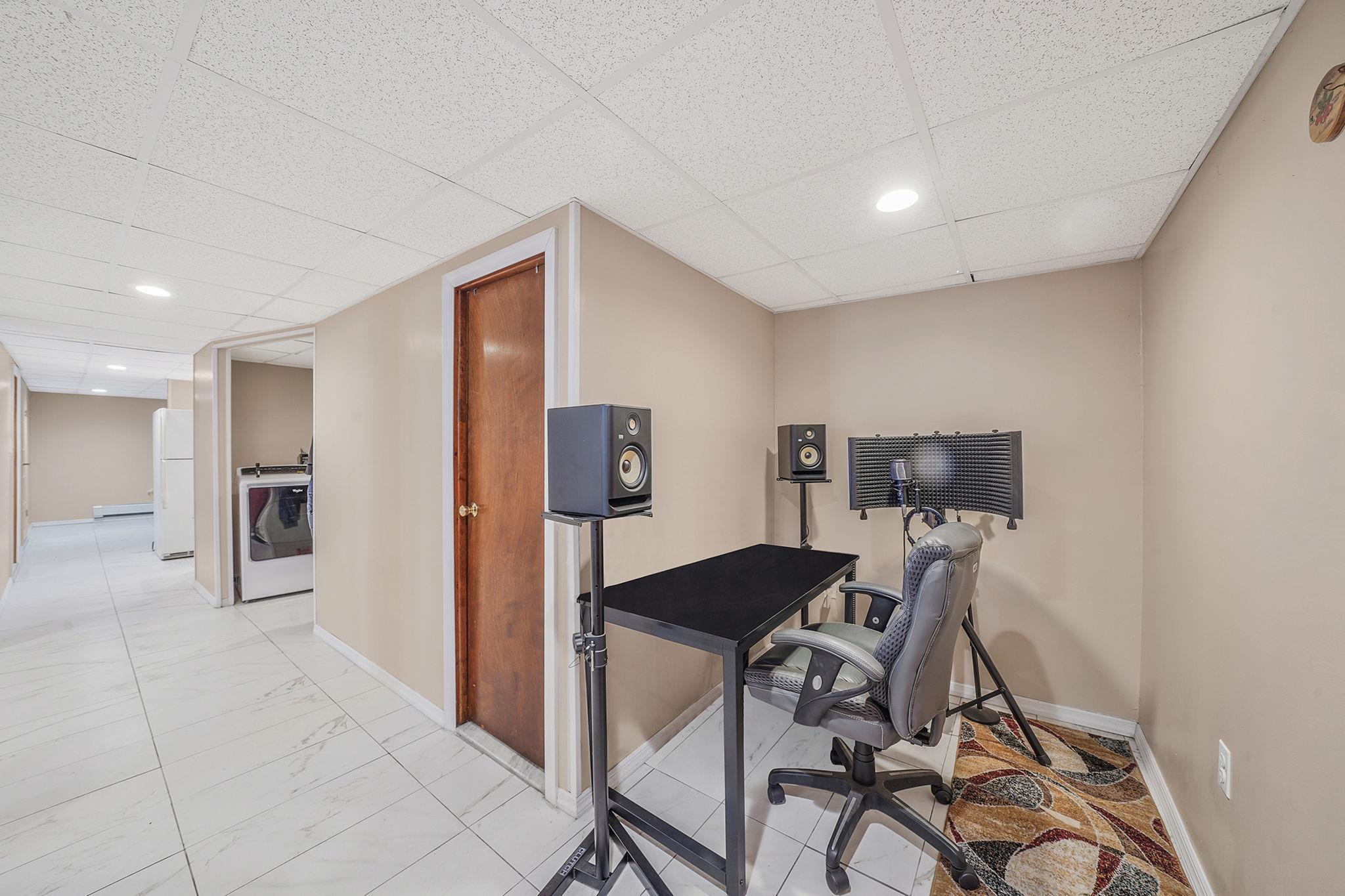 Single Family Pacific  Nassau County, NY 11510, MLS-854068-21